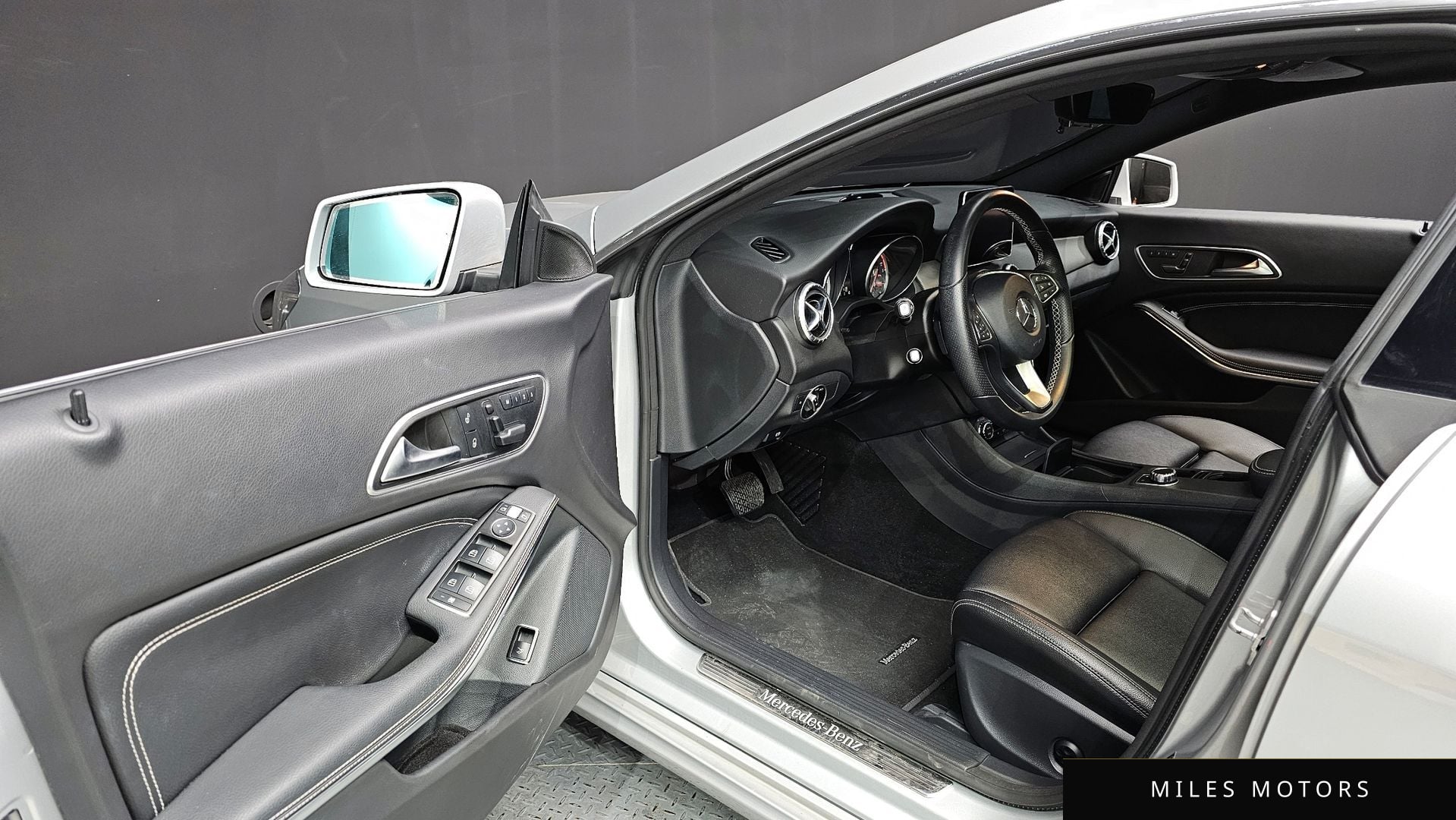 Mercedes-Benz CLA-Class C117 2016 — миниатюра 10