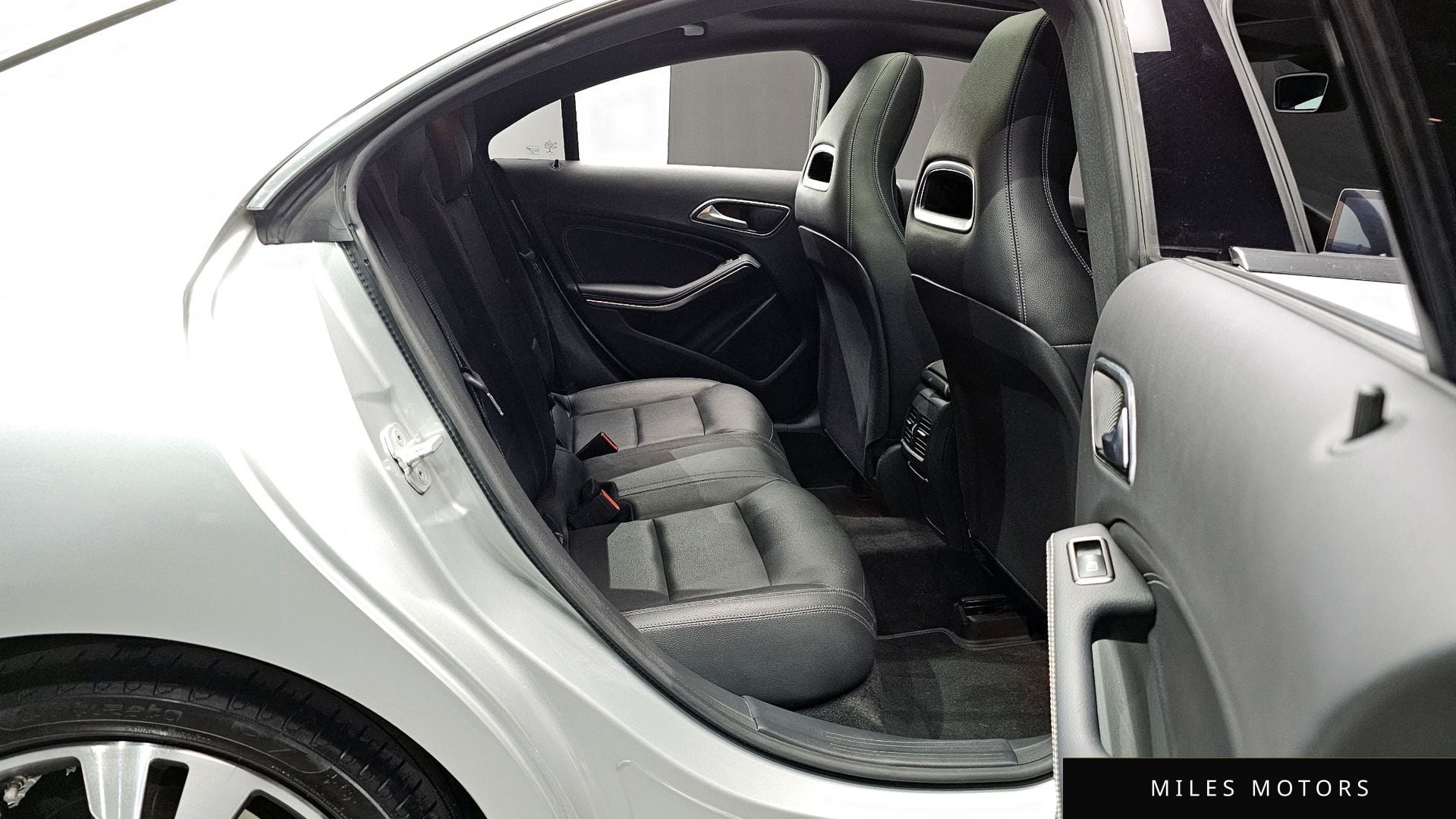 Mercedes-Benz CLA-Class C117 2016 — миниатюра 12