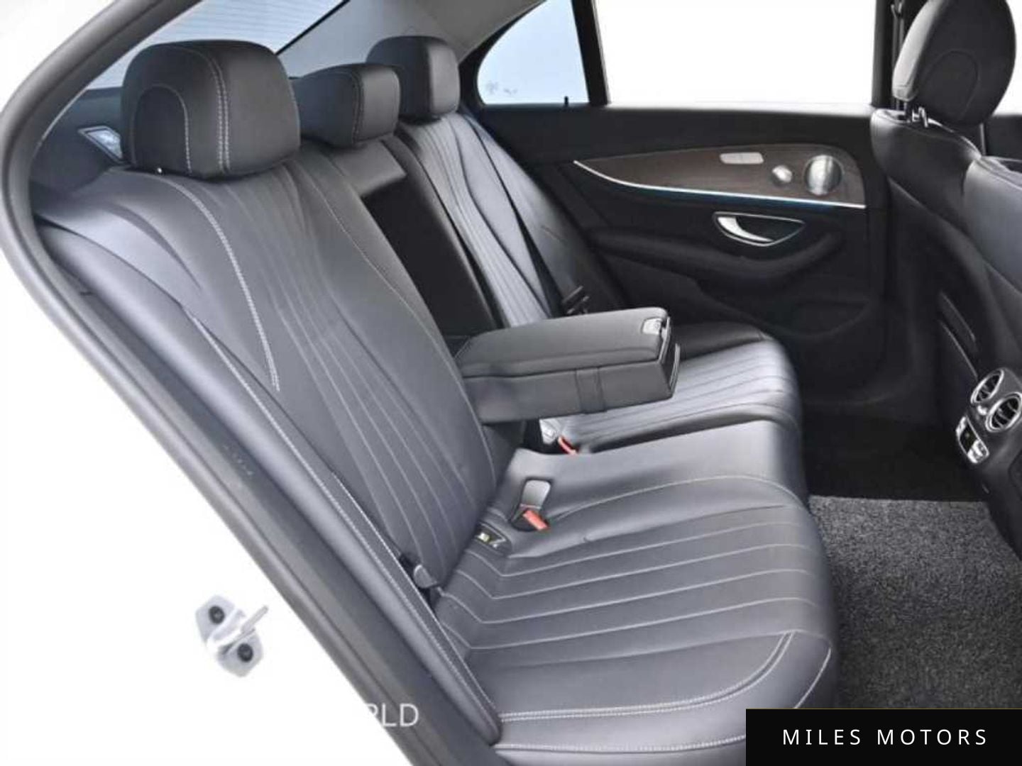 Mercedes-Benz E-클래스 W213 2020 — миниатюра 12
