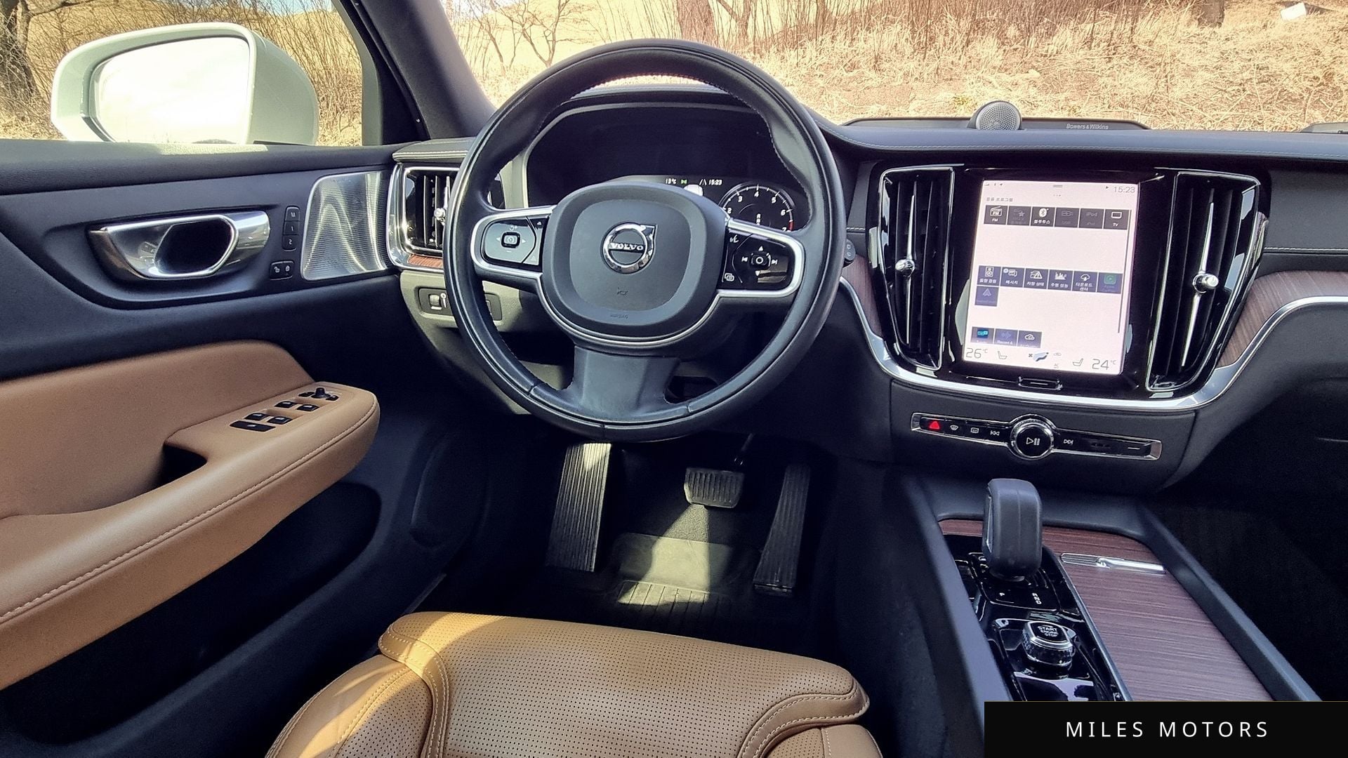 Volvo V60 2022 — миниатюра 9