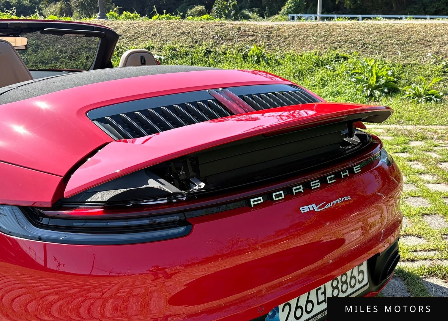 Porsche 911 (992) 2022 — миниатюра 9