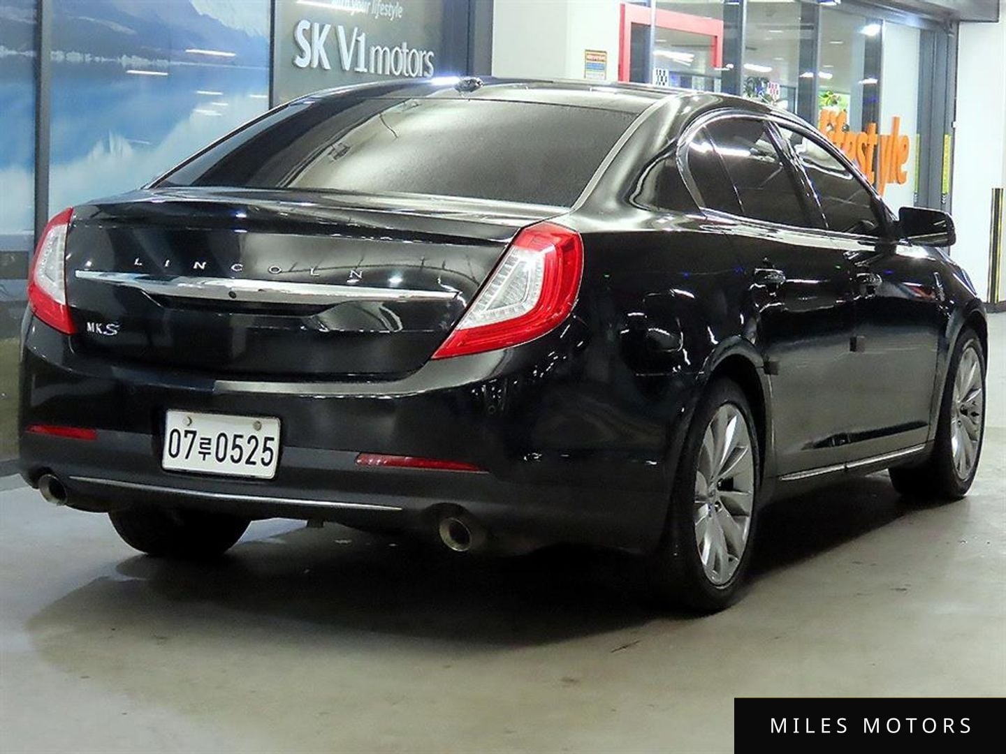 Lincoln MKS 2015 — миниатюра 2