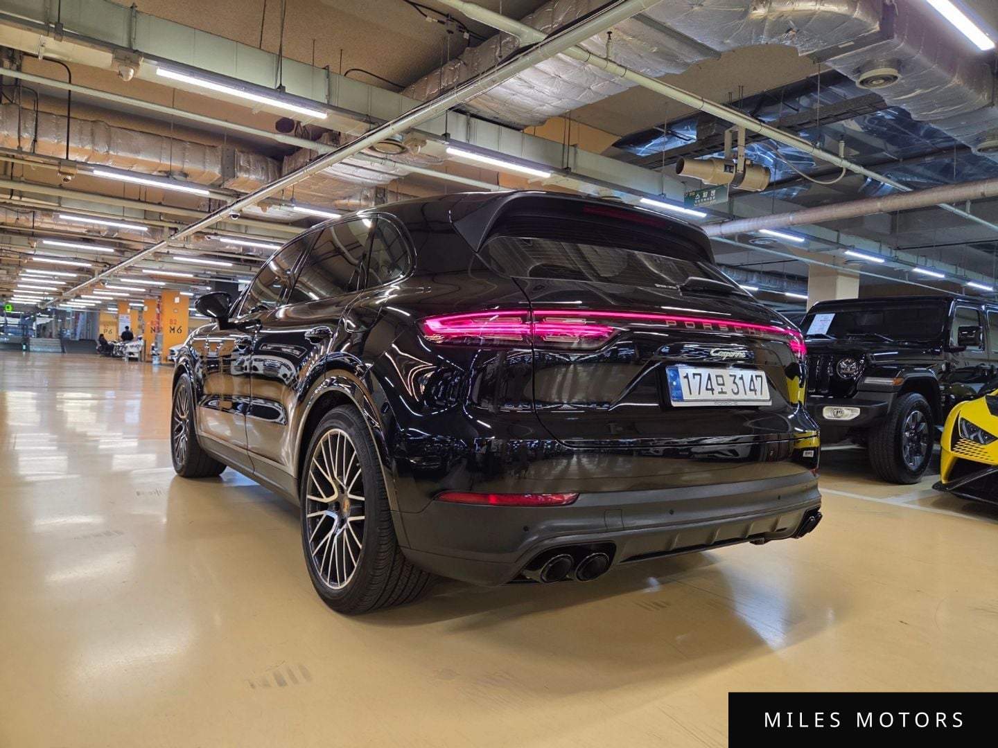 Porsche Cayenne 2022 — миниатюра 3