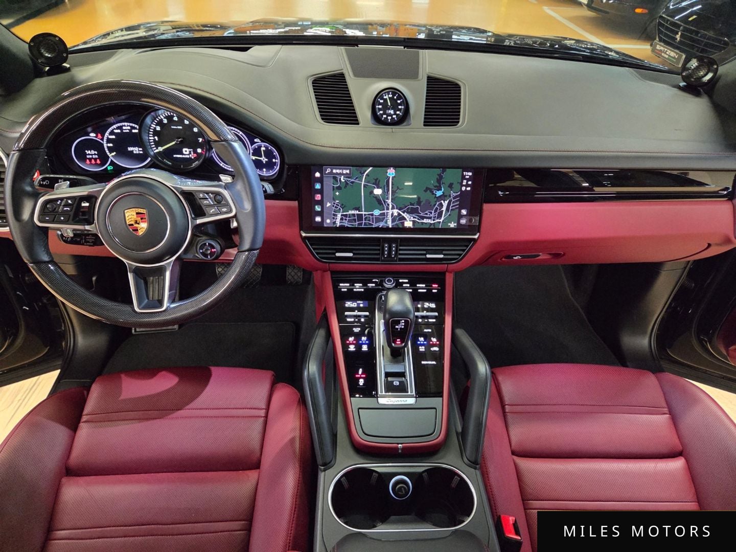 Porsche Cayenne 2022 — миниатюра 7