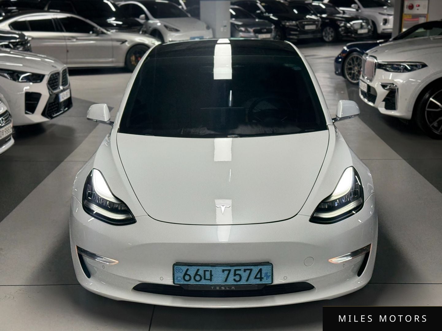Tesla Model 3 2020 — миниатюра 2
