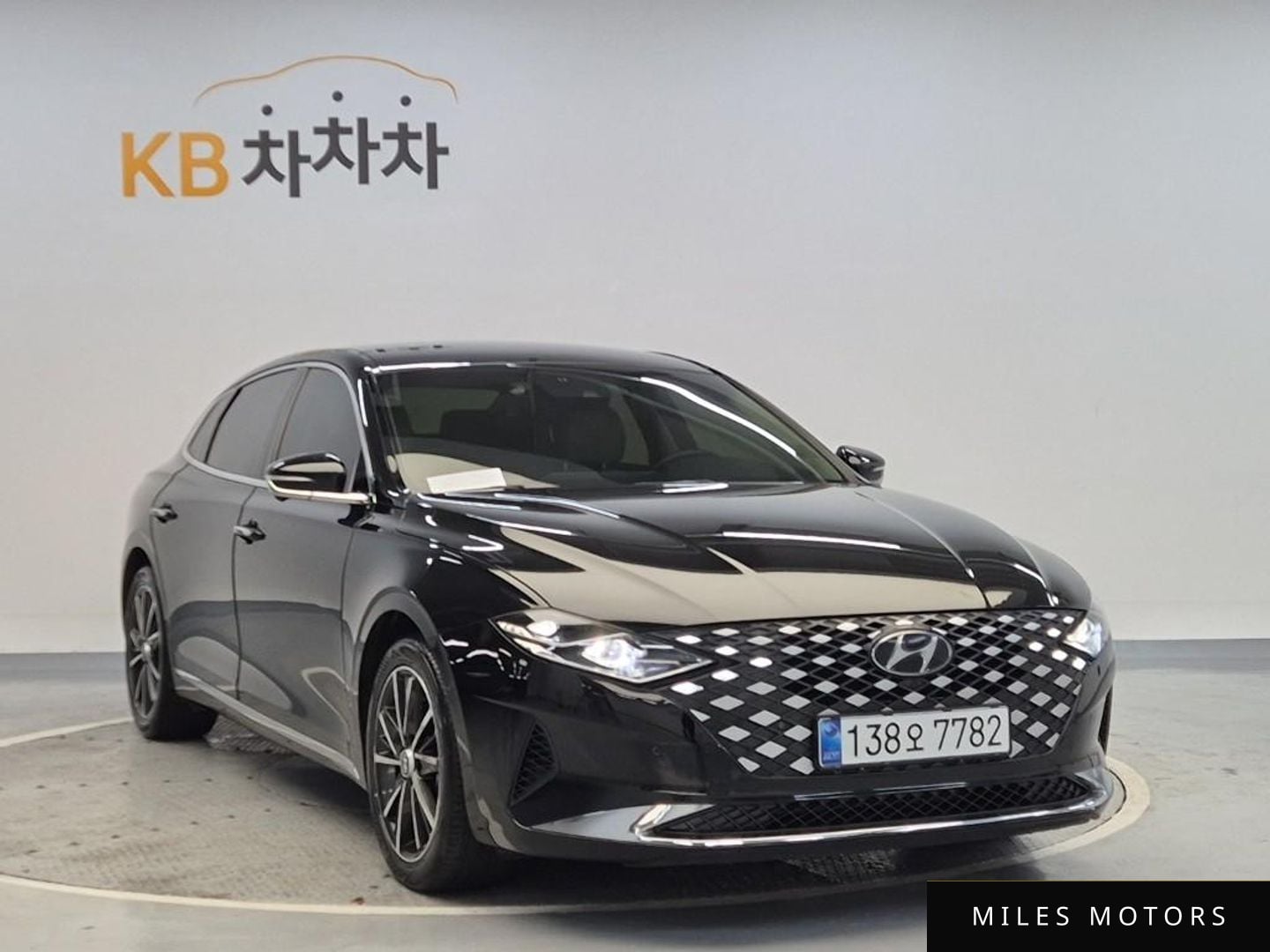 Hyundai Grandeur 2022 — миниатюра 3