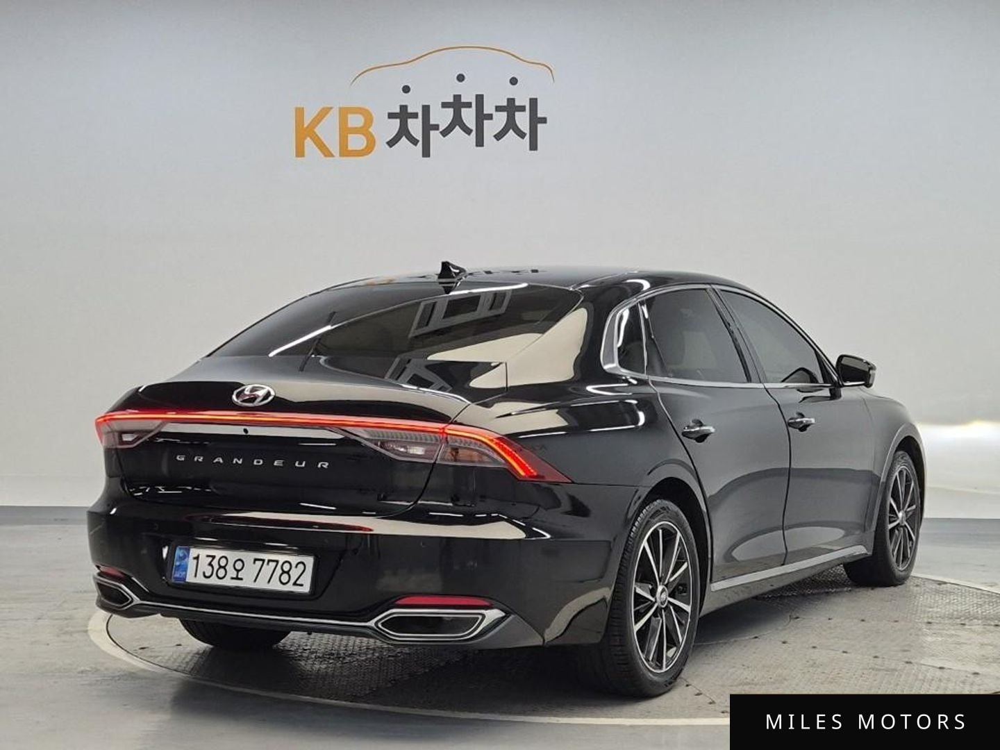 Hyundai Grandeur 2022 — миниатюра 4