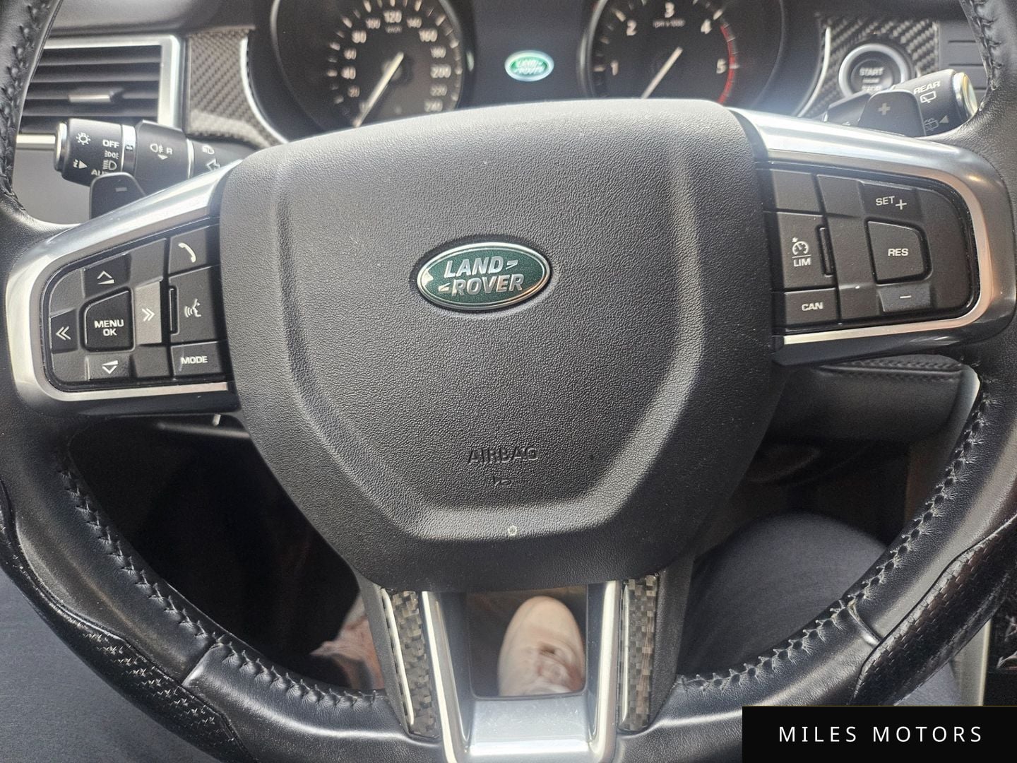 Land Rover Discovery Sport 2018 — миниатюра 11