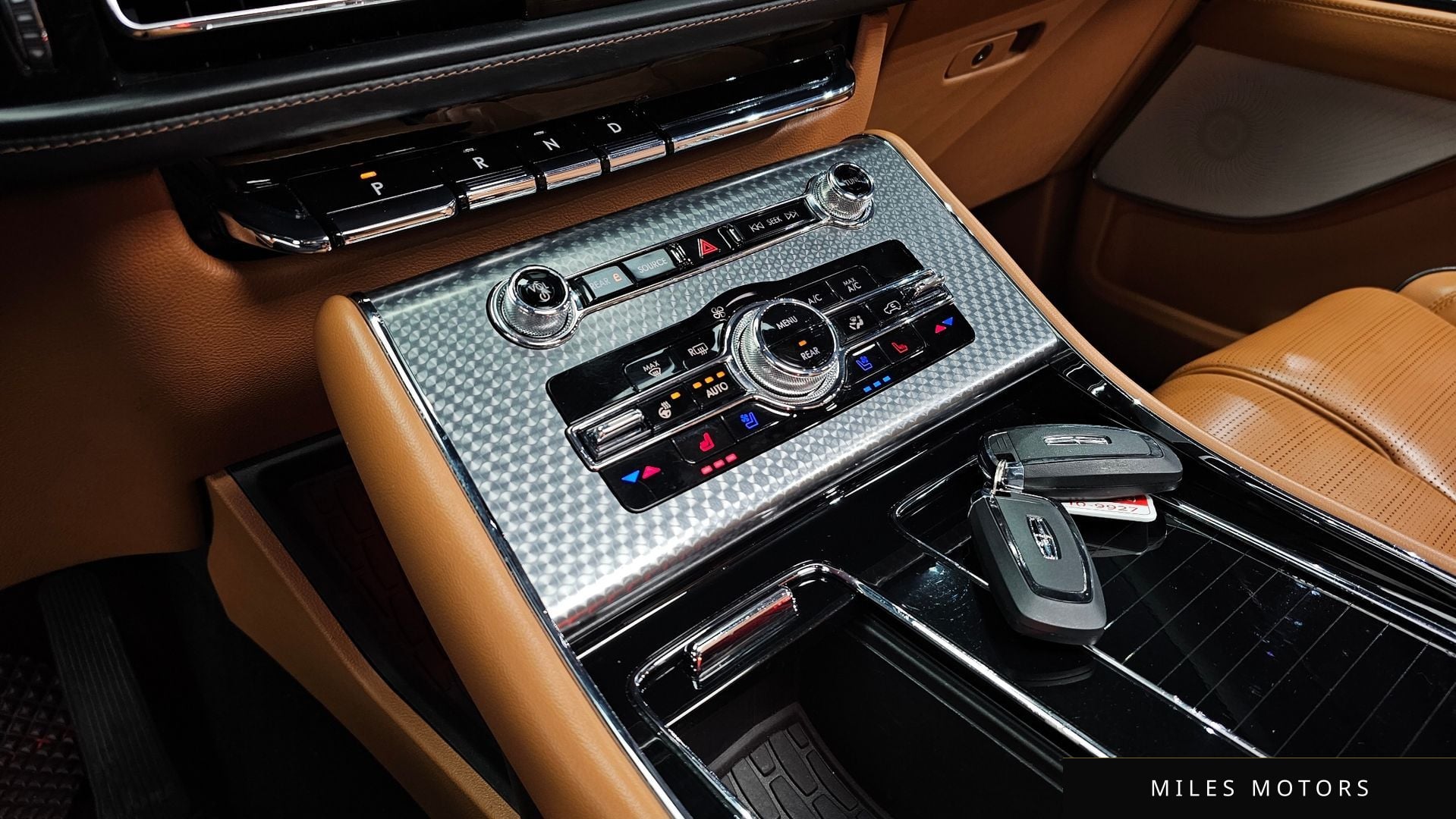 Lincoln Aviator 2021 — миниатюра 9
