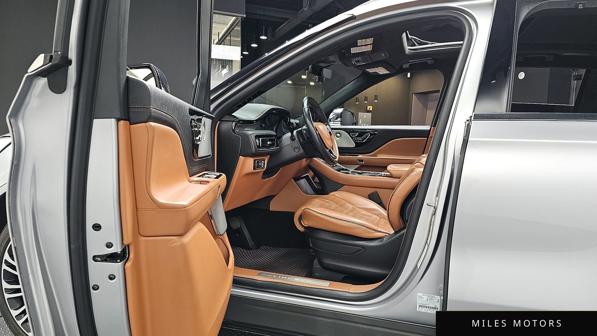 Lincoln Aviator 2021 — миниатюра 10
