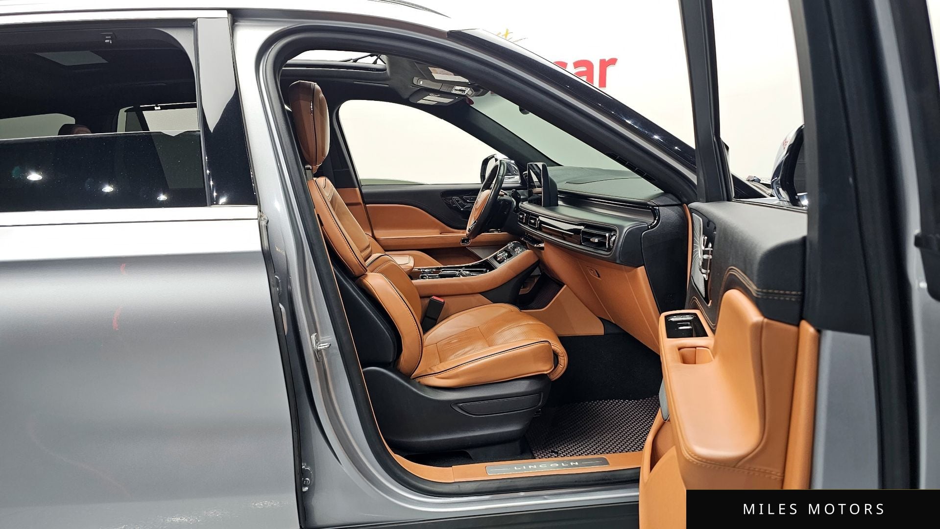 Lincoln Aviator 2021 — миниатюра 11