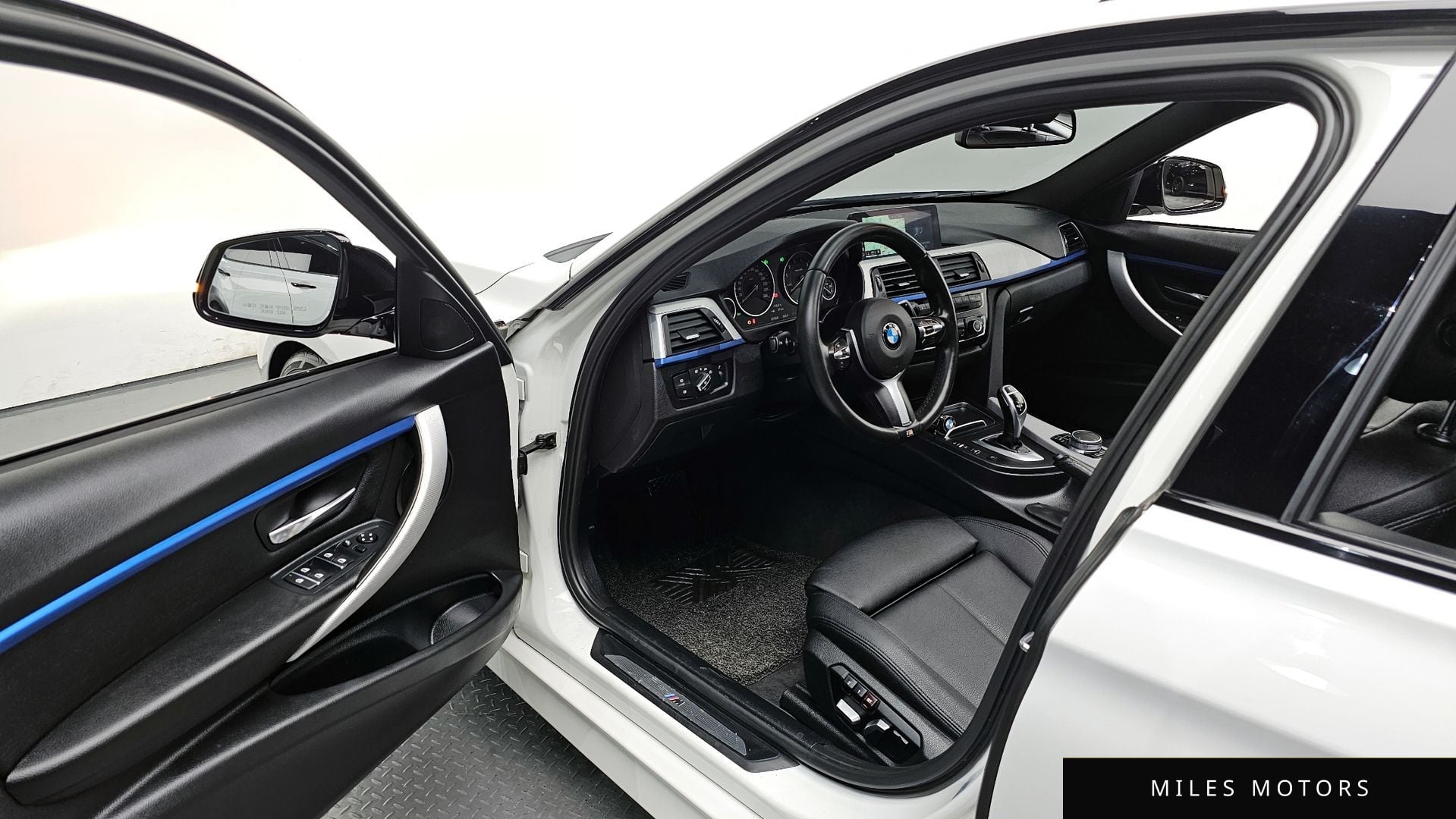 BMW 3 Series (F30) 2017 — миниатюра 11