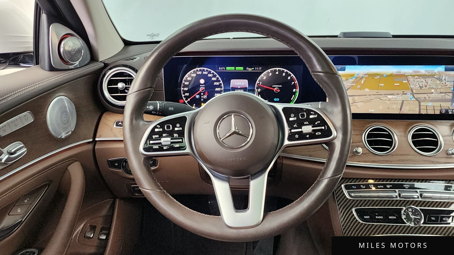 Mercedes-Benz E-Class W213 2019 — миниатюра 13