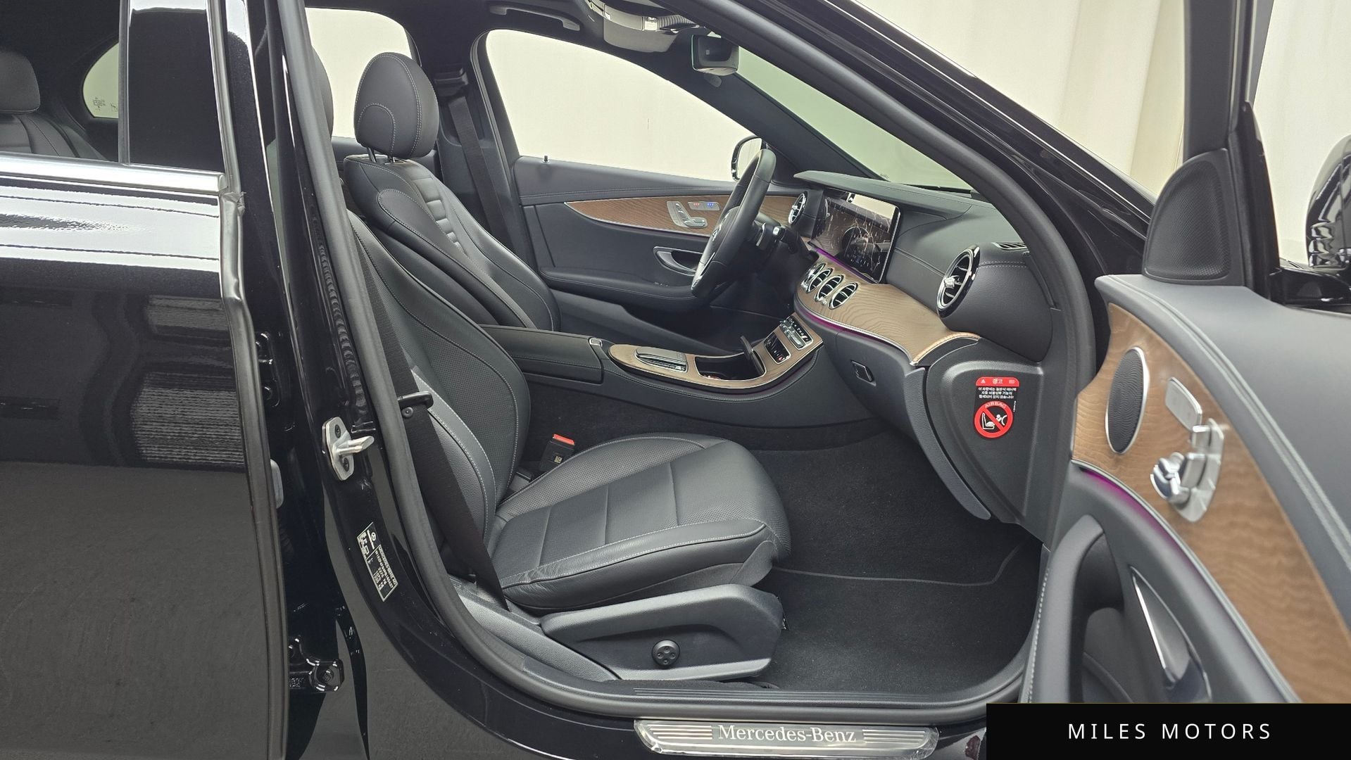 Mercedes-Benz E-클래스 W213 2023 — миниатюра 11