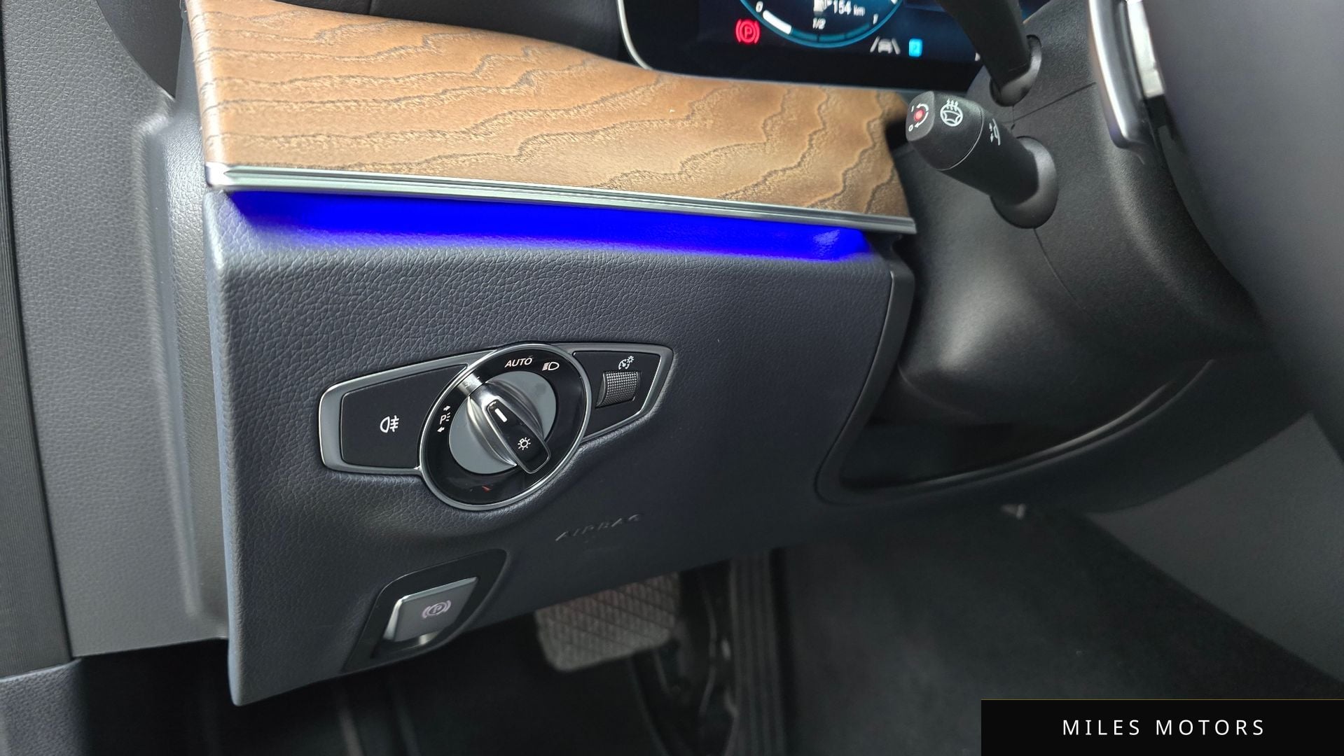 Mercedes-Benz E-클래스 W213 2023 — миниатюра 17