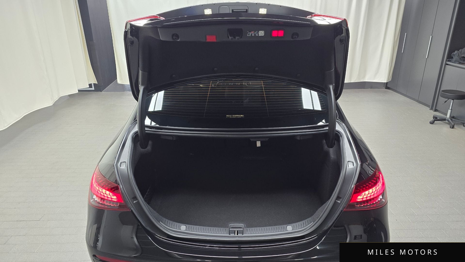 Mercedes-Benz E-클래스 W213 2023 — миниатюра 20