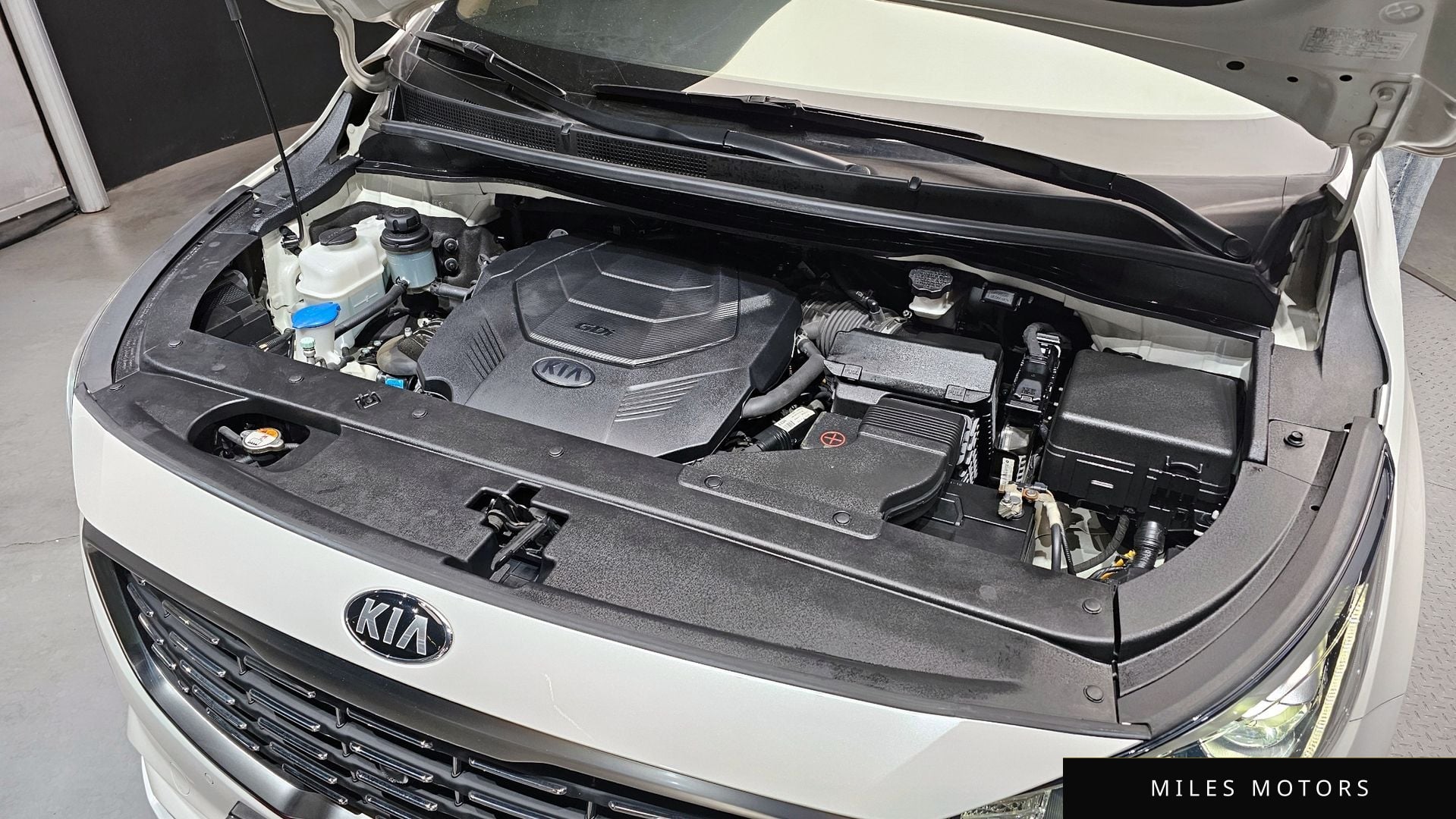 Kia Canival 2020 — миниатюра 6