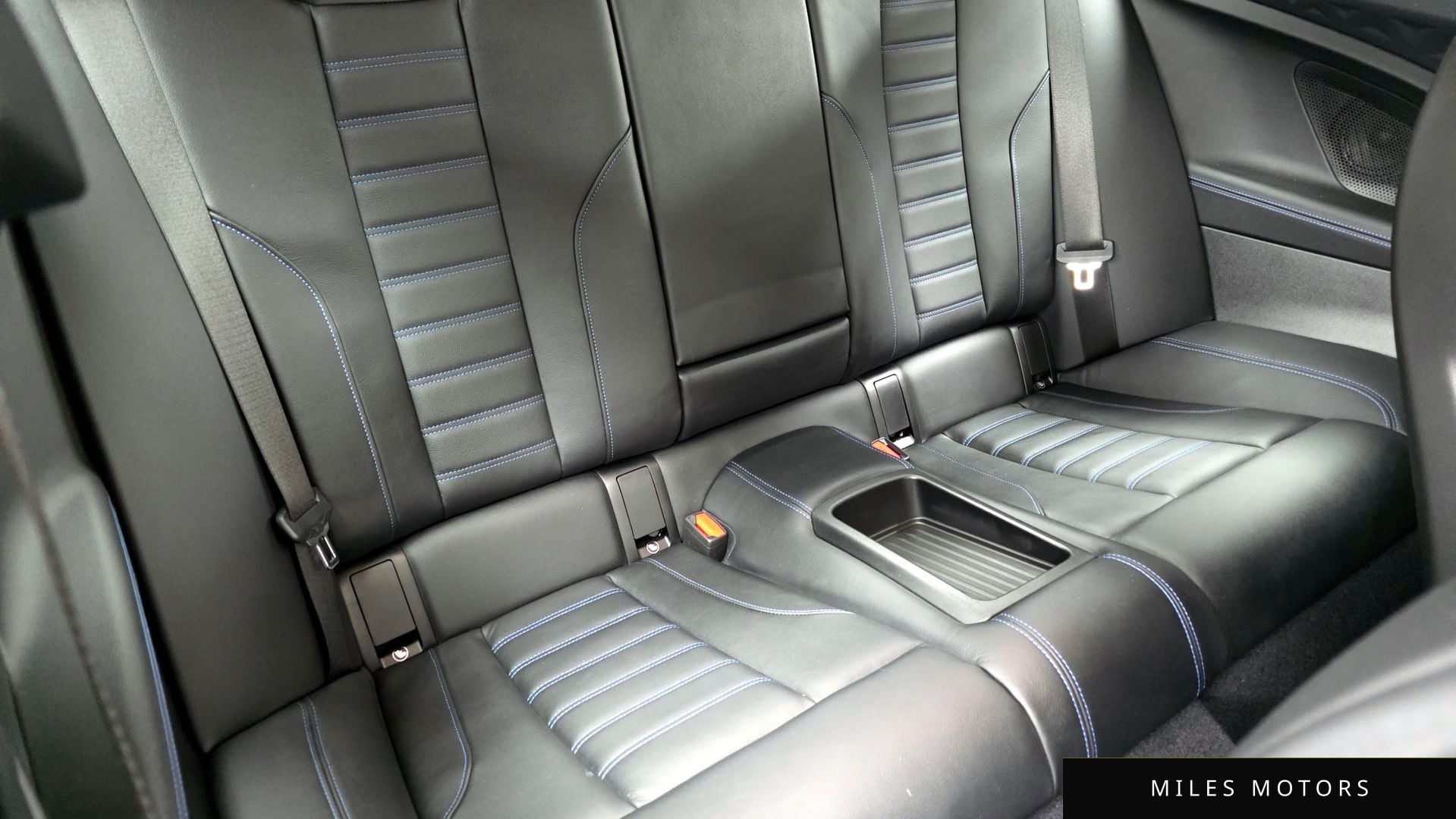 BMW 2 Series (G42) 2023 — миниатюра 12