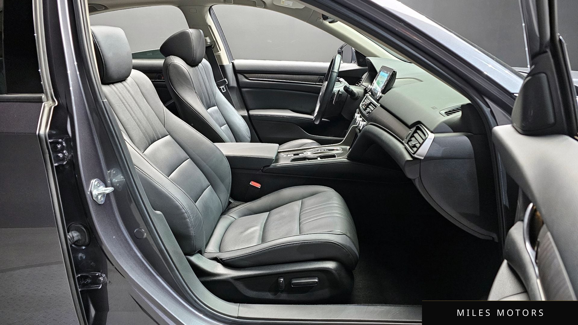 Honda Accord 2021 — миниатюра 11