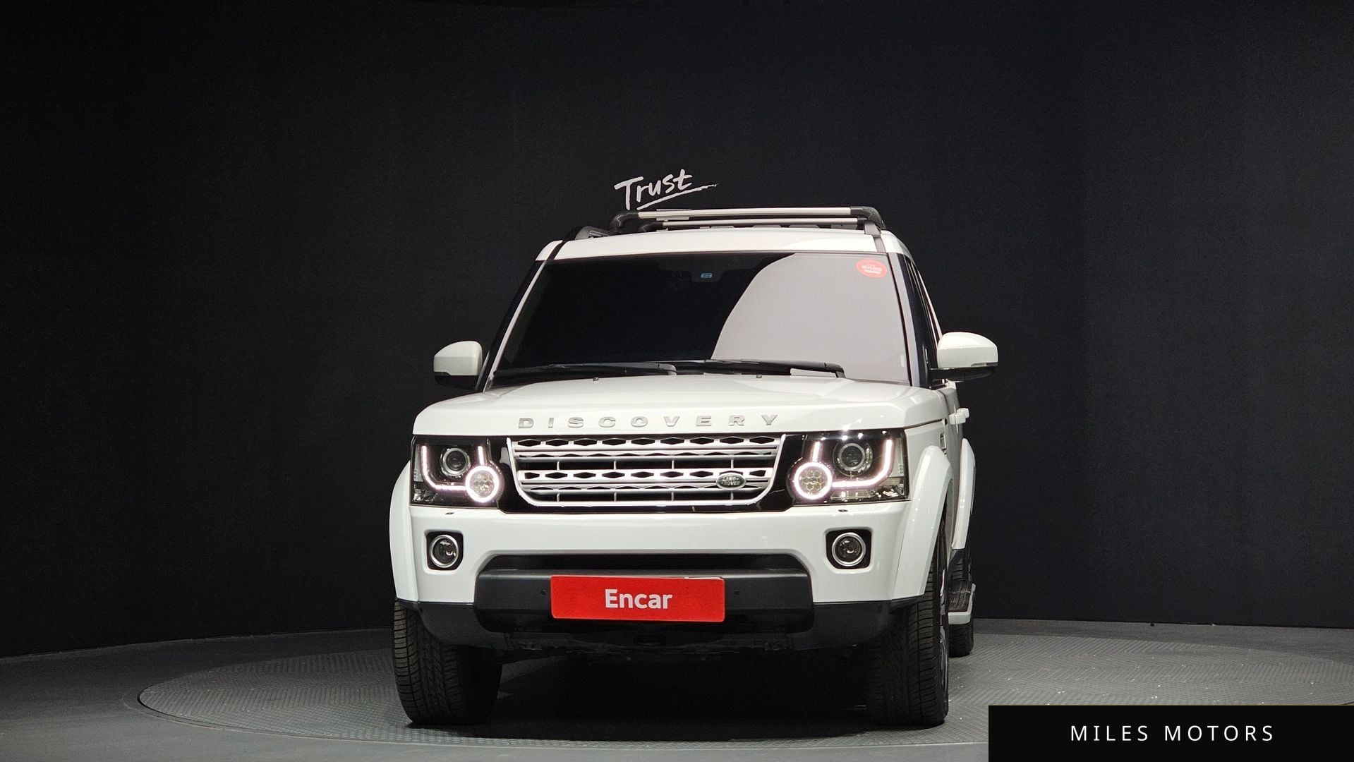 Land Rover Discovery 2016 — миниатюра 3