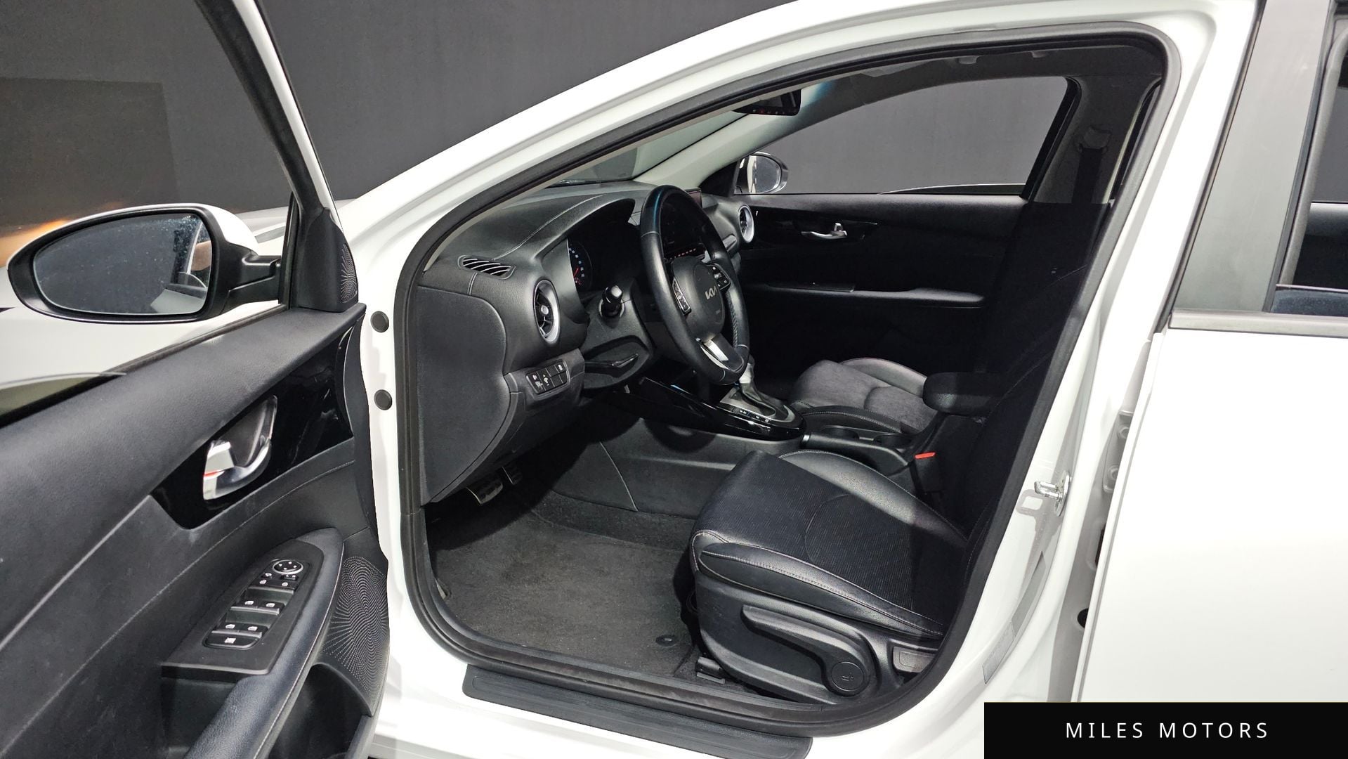 Kia K3 2023 — миниатюра 10