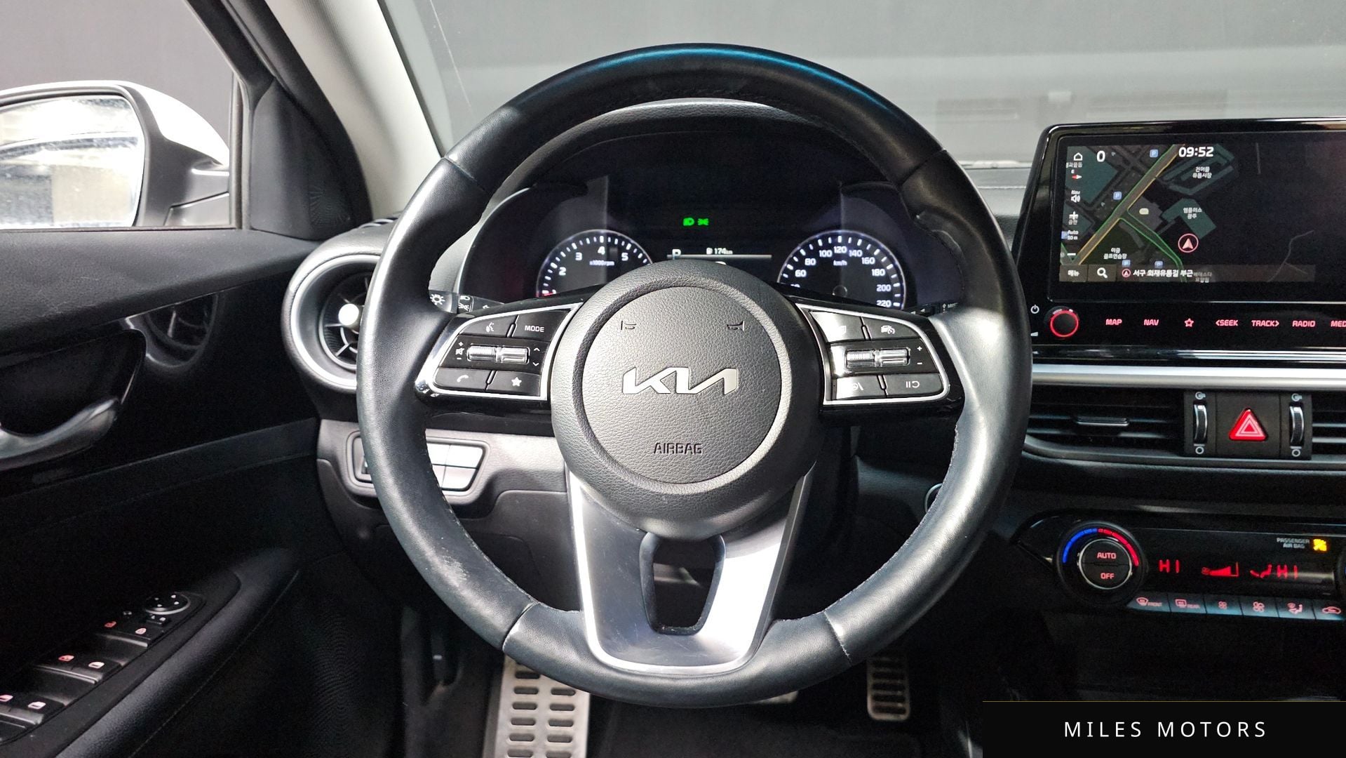 Kia K3 2023 — миниатюра 11