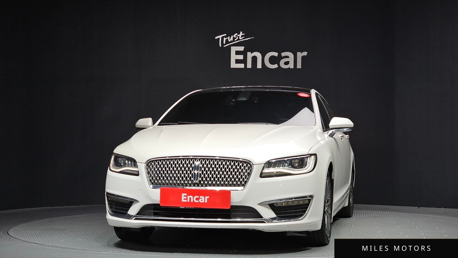 Lincoln MKZ 2018 — миниатюра 3