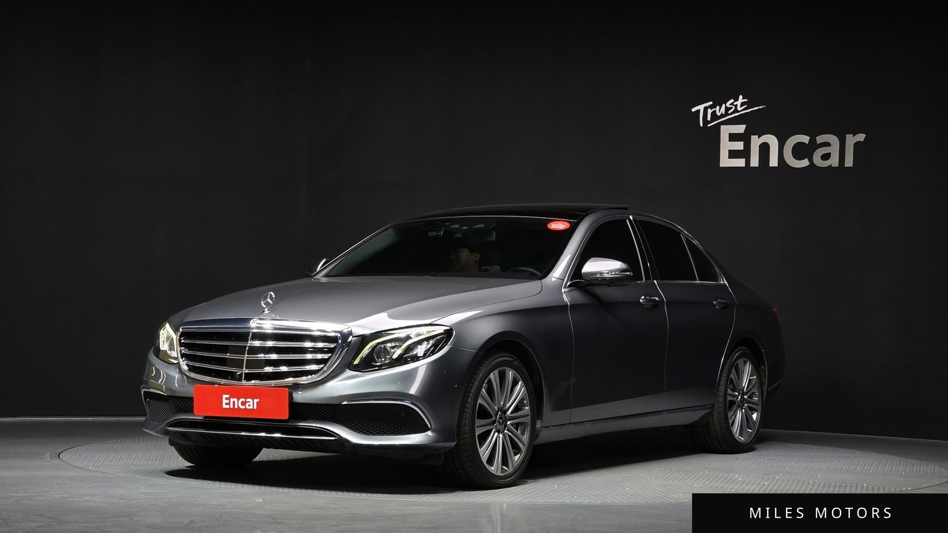 Mercedes-Benz E-Class W213 2020 — фото 1 из 12