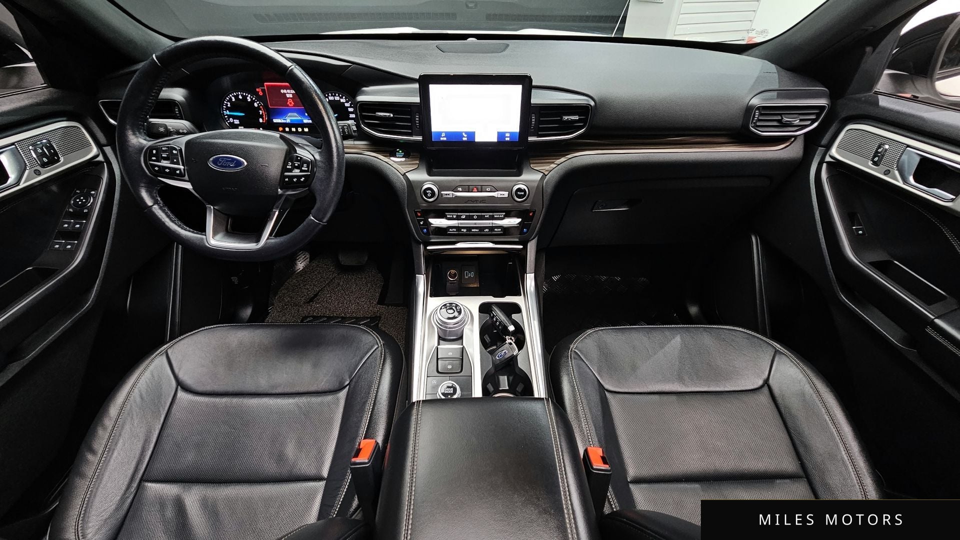 Ford Explorer 2020 — миниатюра 6