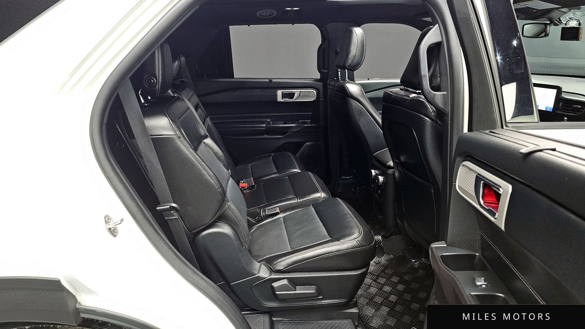 Ford Explorer 2020 — миниатюра 12