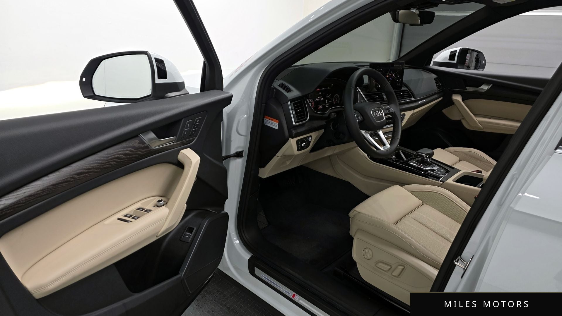Audi Q5 (FY) 2023 — миниатюра 10