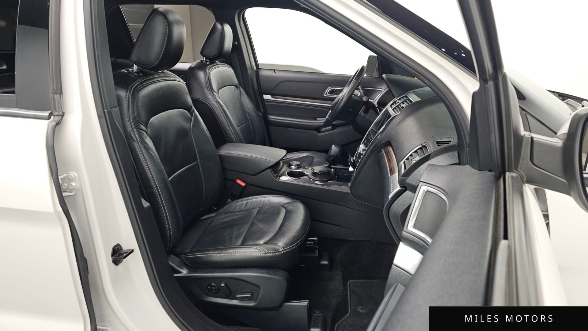 Ford Explorer 2019 — миниатюра 11