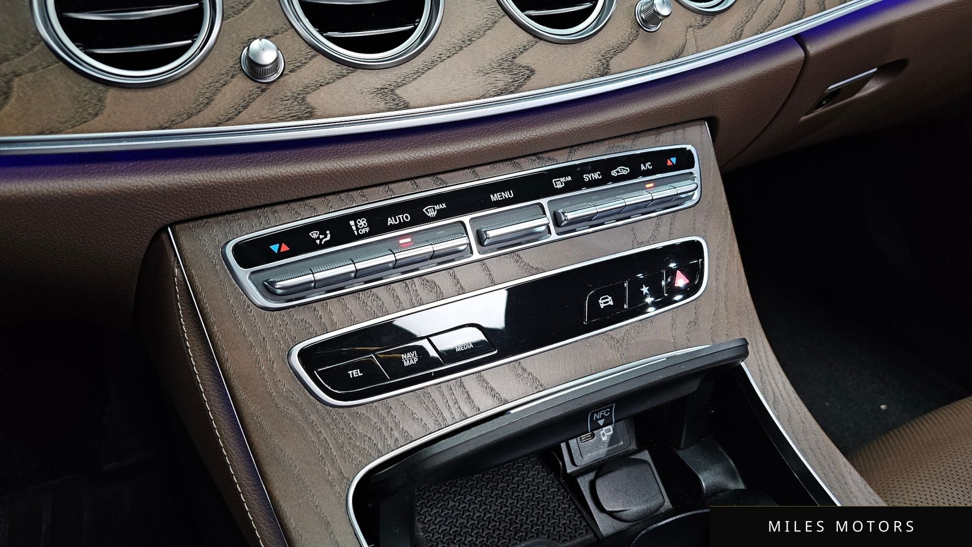 Mercedes-Benz E-클래스 W213 2021 — миниатюра 15