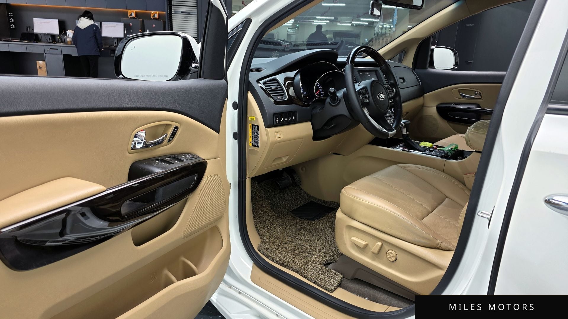Kia Canival 2020 — миниатюра 11