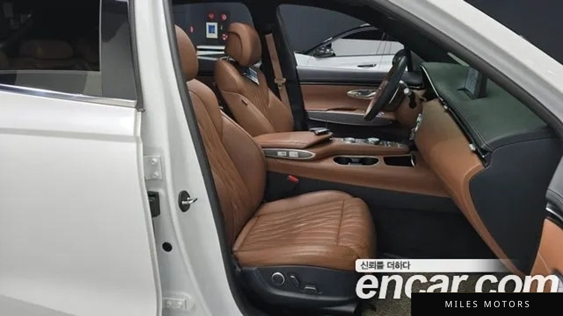 Genesis GV70 2021 — миниатюра 10