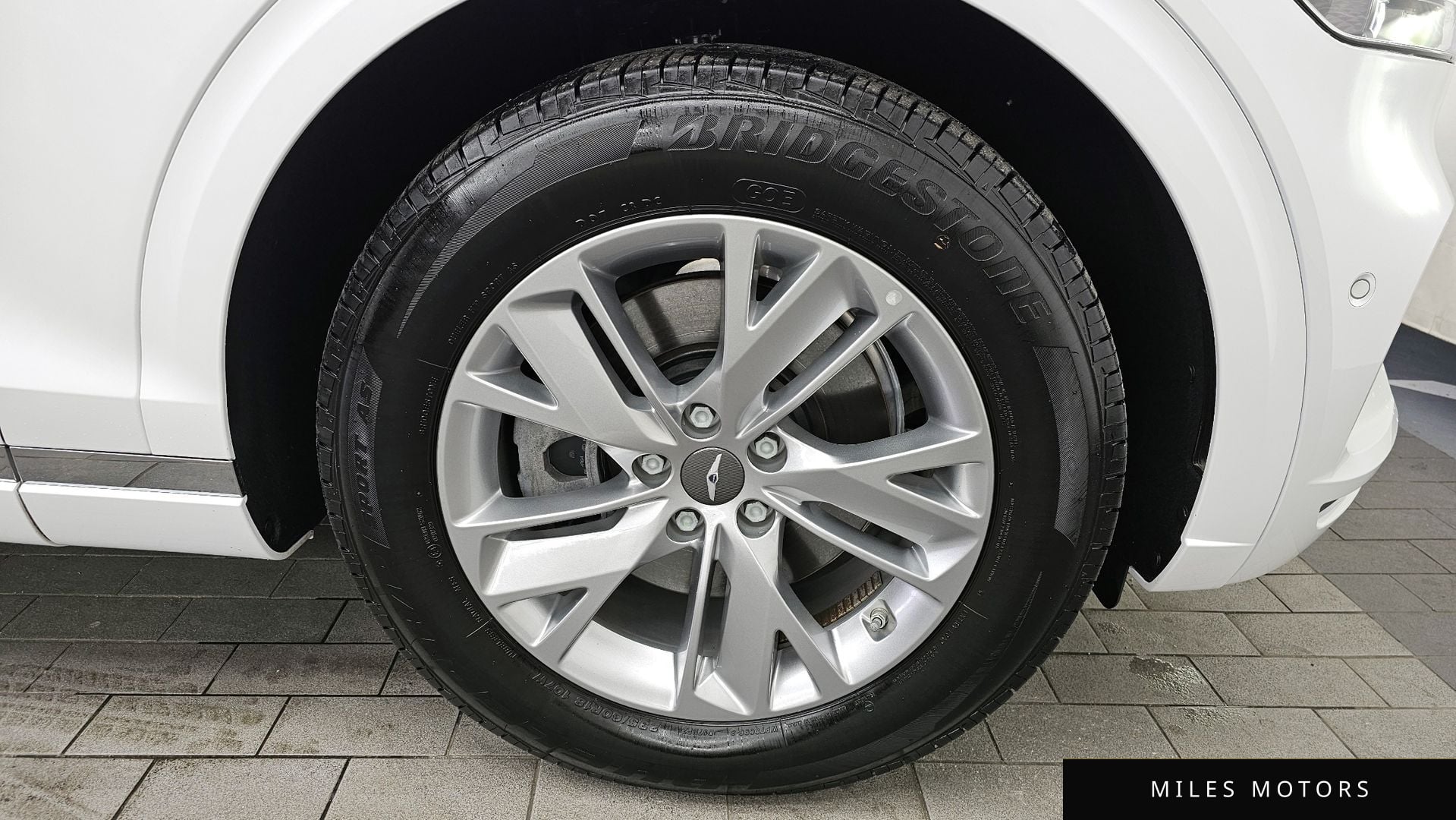 Genesis GV70 2024 — миниатюра 5