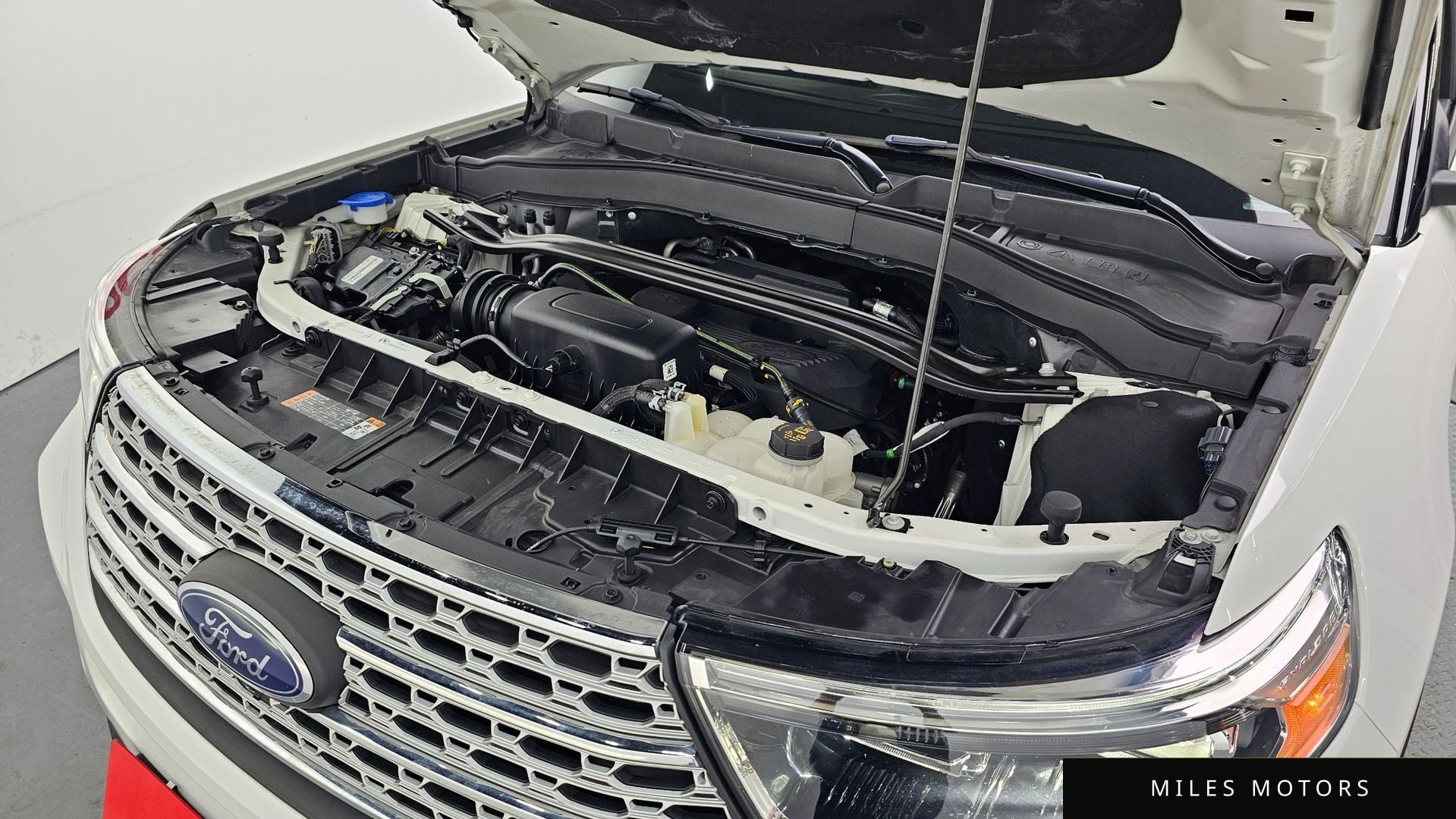 Ford Explorer 2020 — миниатюра 6