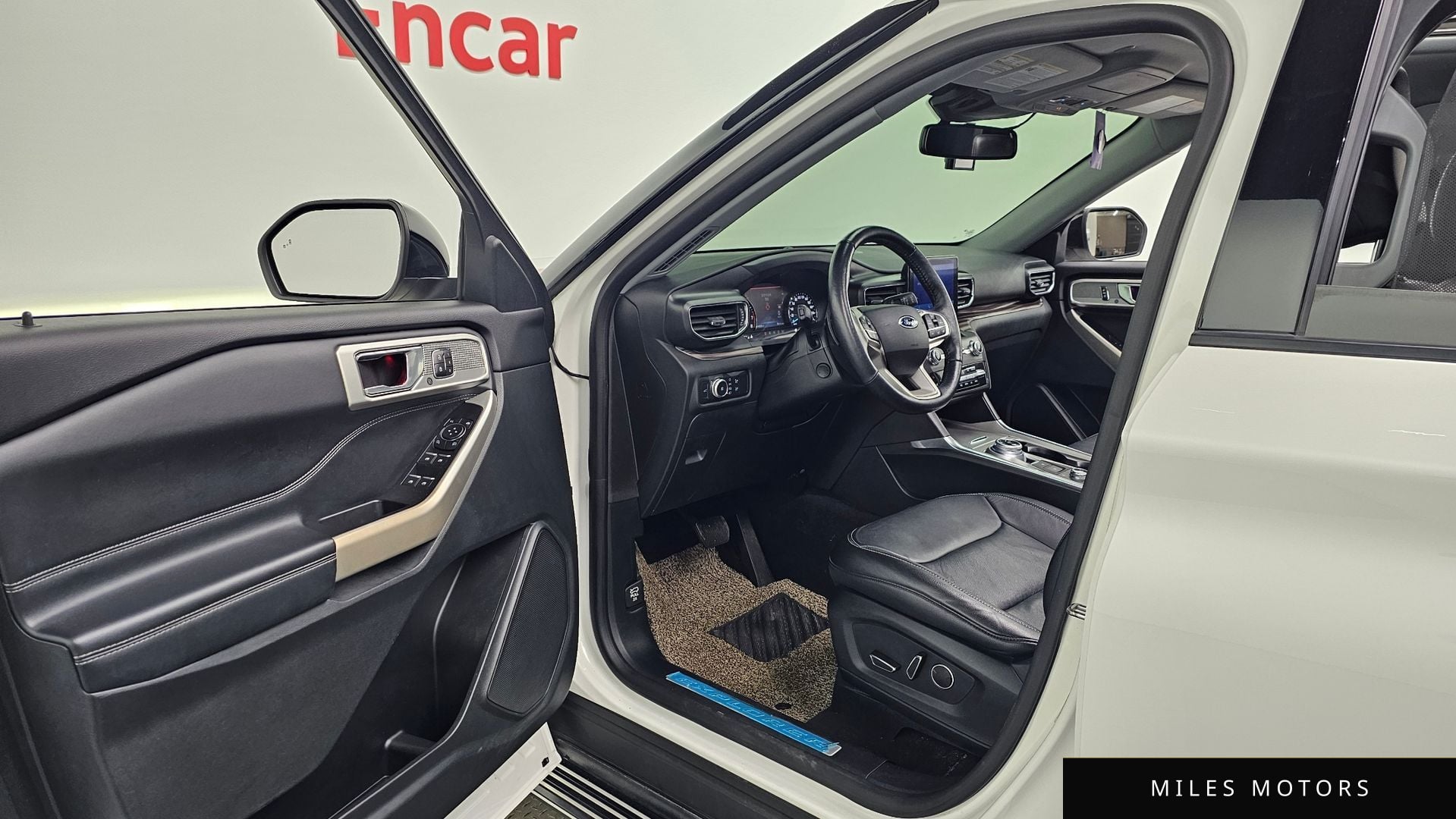 Ford Explorer 2020 — миниатюра 11