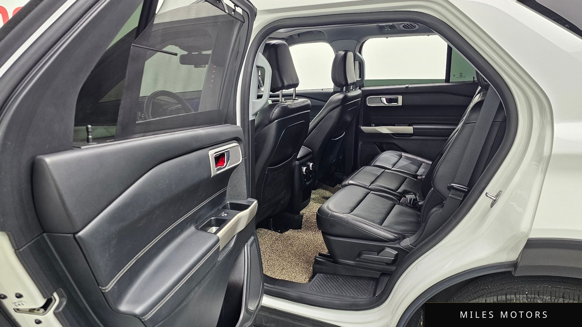 Ford Explorer 2020 — миниатюра 12