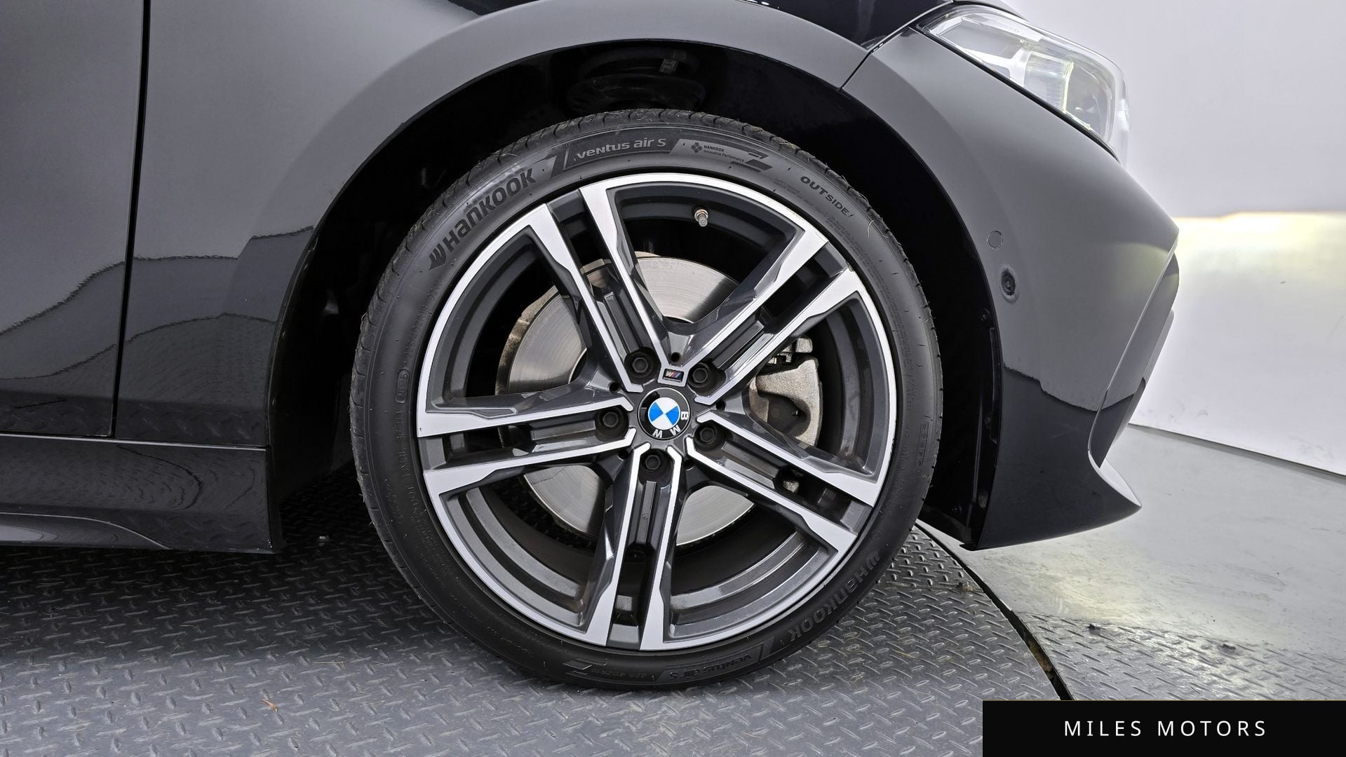 BMW 1 Series (F40) 2023 — миниатюра 5