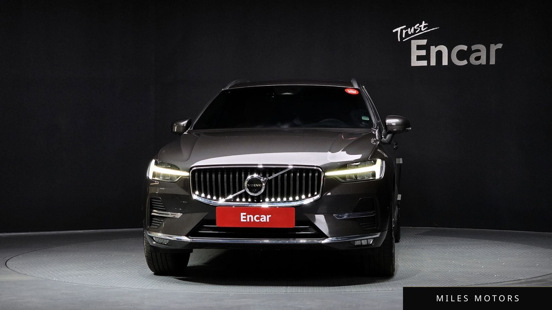 Volvo XC60 2022 — миниатюра 3