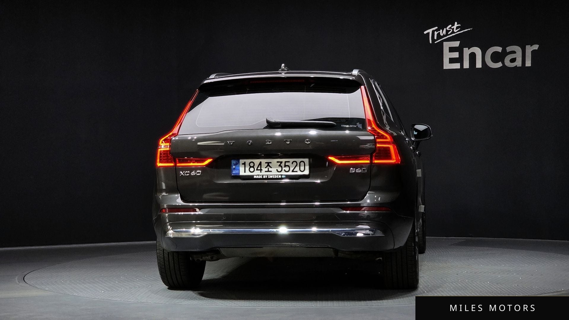 Volvo XC60 2022 — миниатюра 4