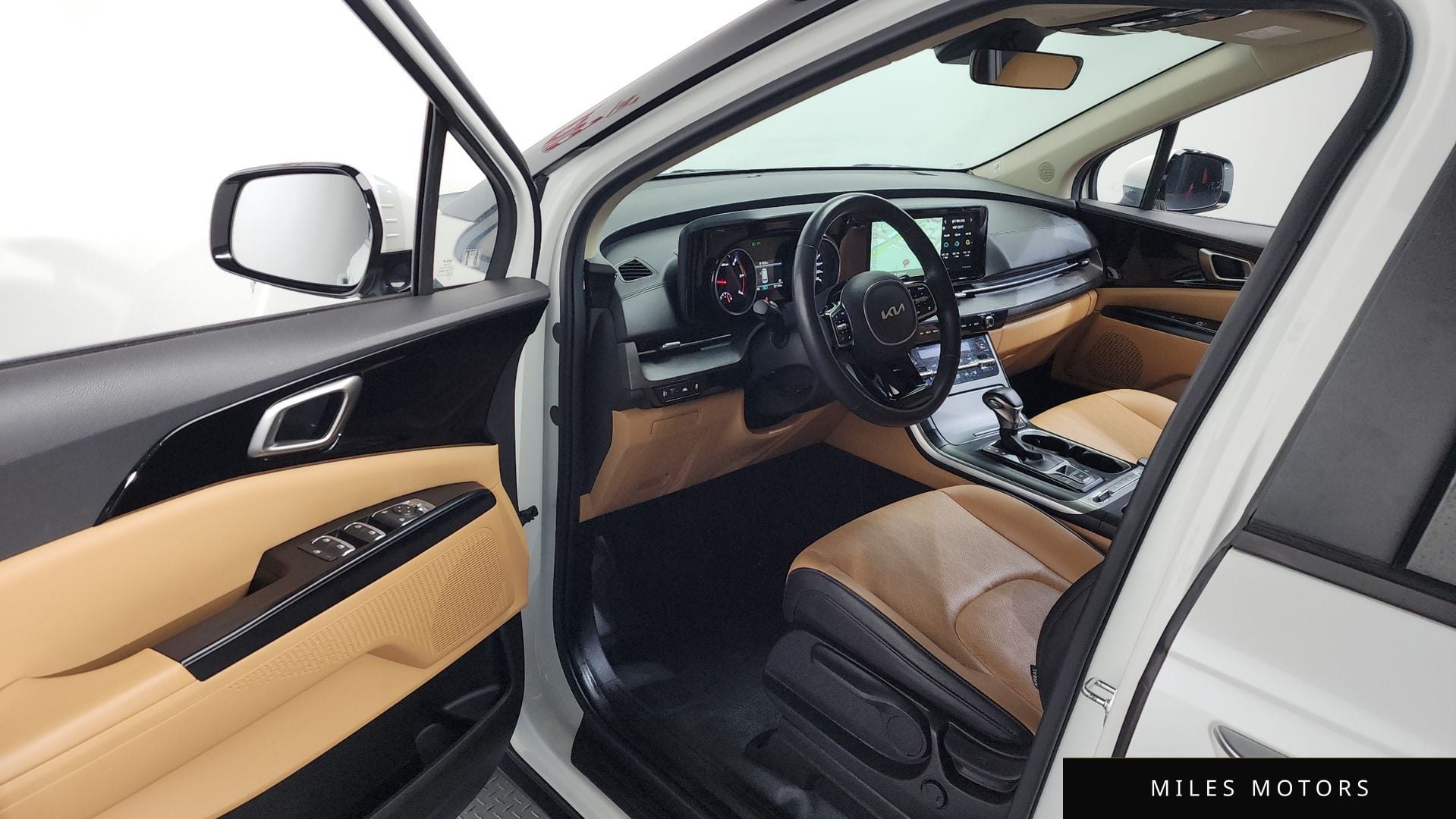 Kia Carnival 2023 — миниатюра 10