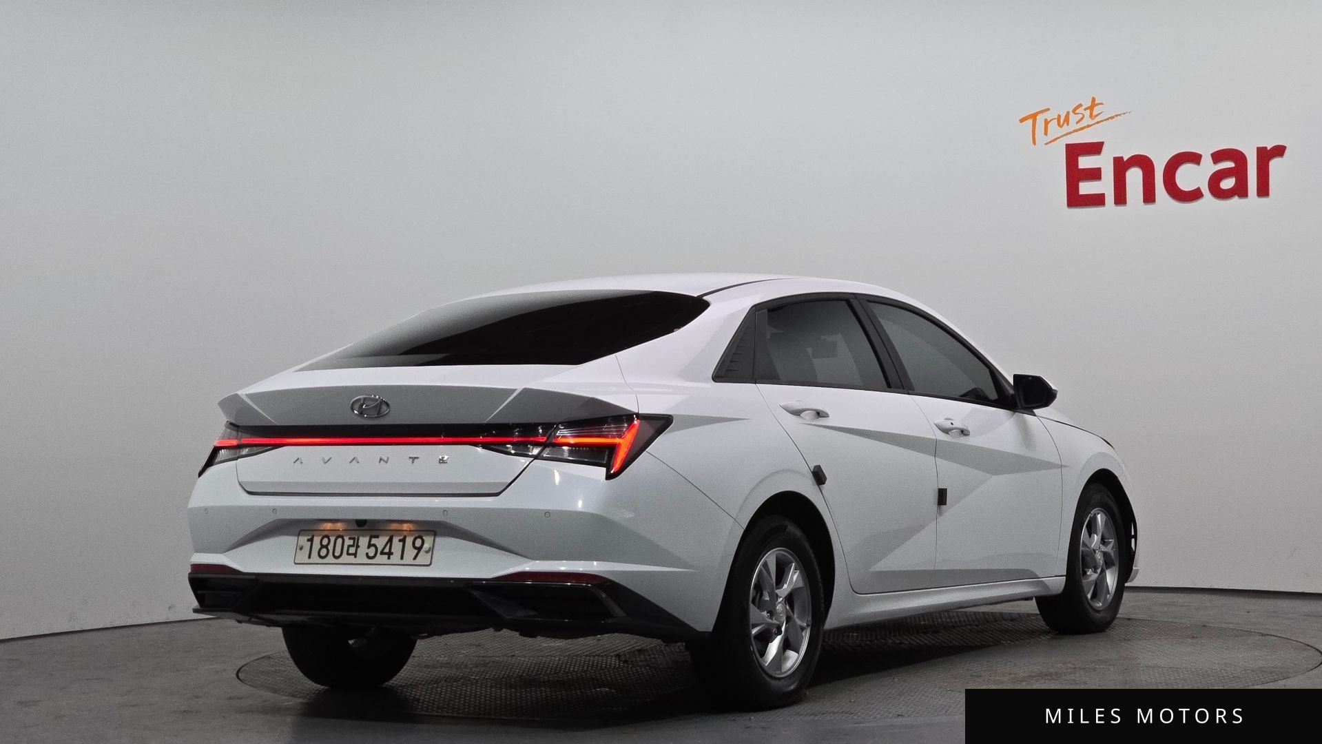 Hyundai AVANTE 2021 — миниатюра 2