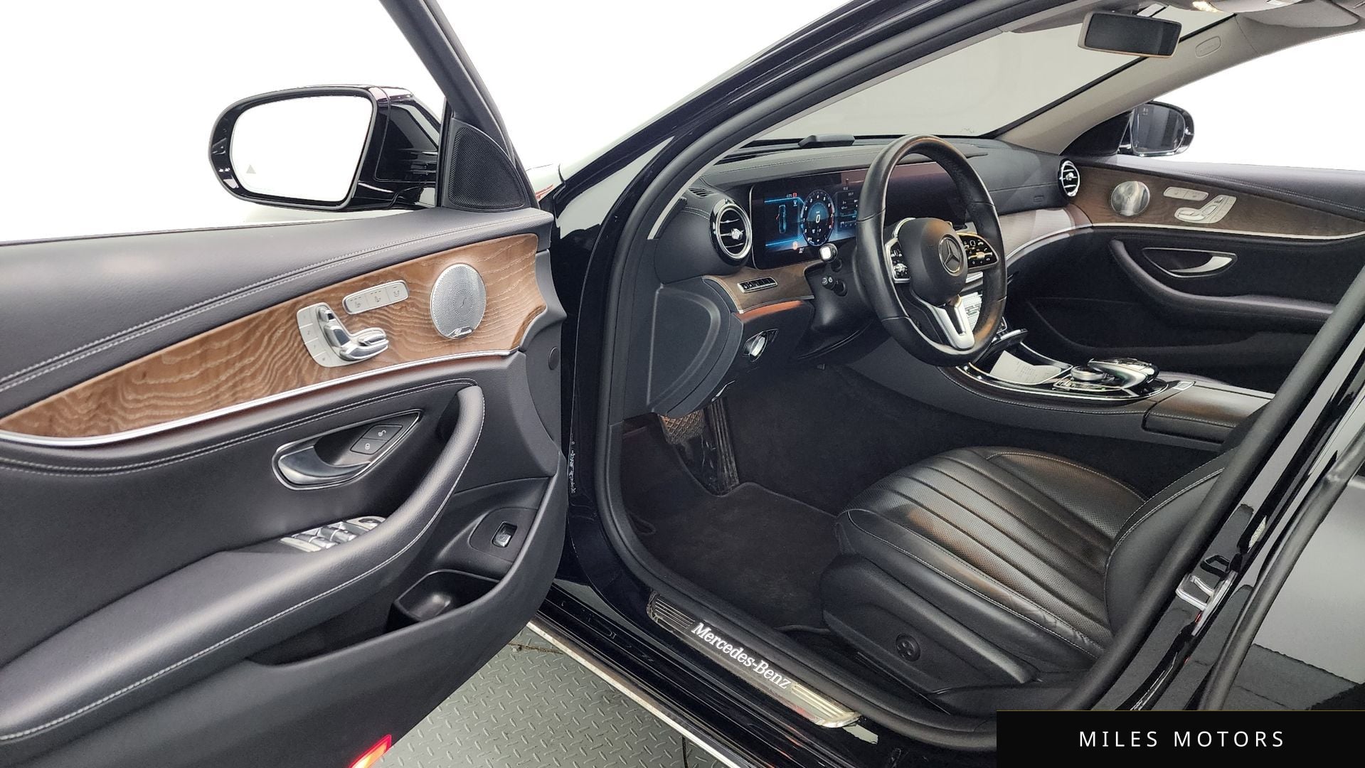 Mercedes-Benz E-Class W213 2019 — миниатюра 10