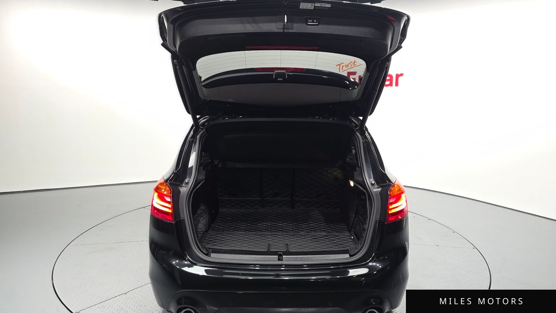 BMW 2시리즈 액티브 투어러 (F45) 2019 — миниатюра 20