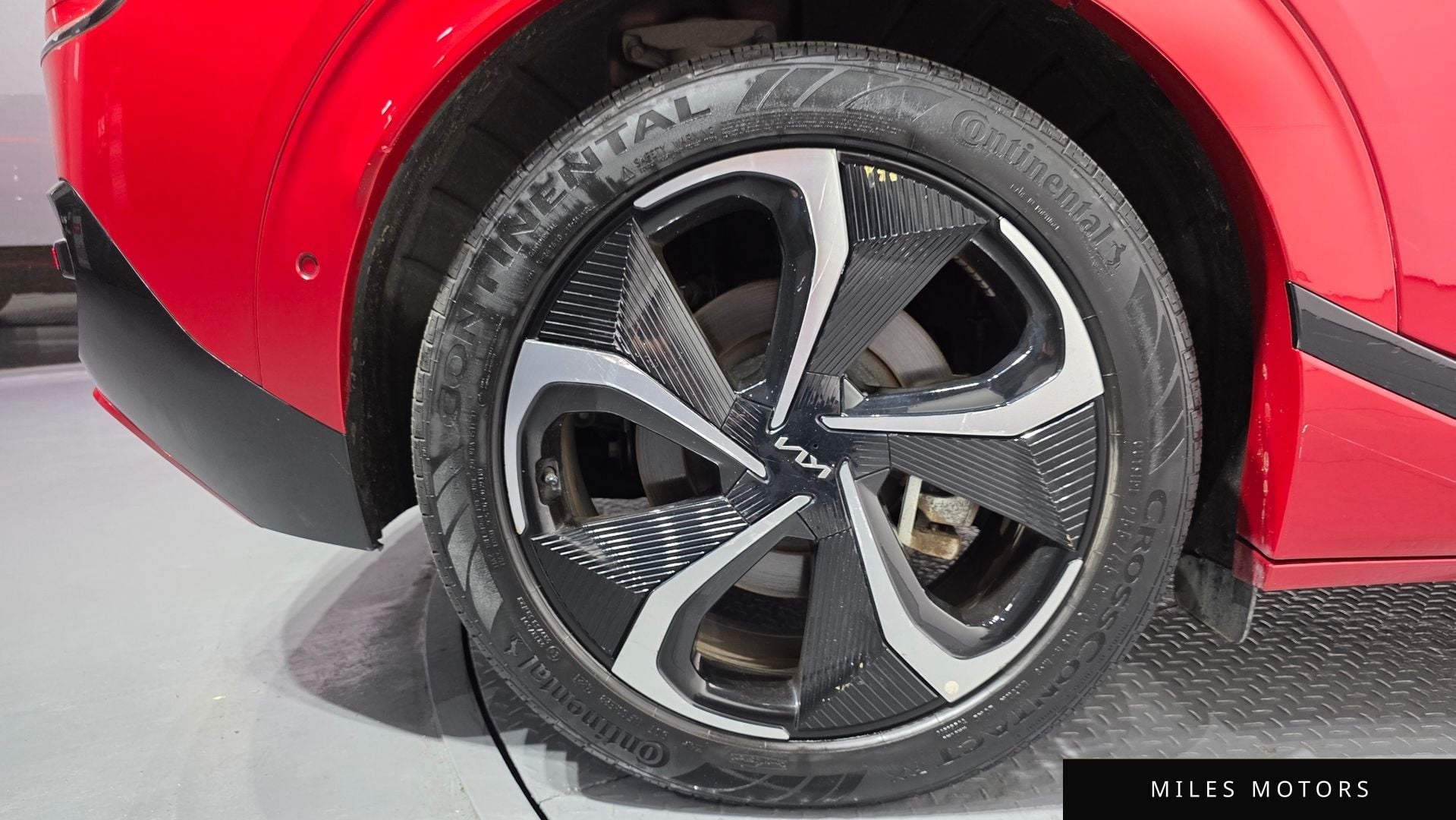 Kia EV6 2023 — миниатюра 5