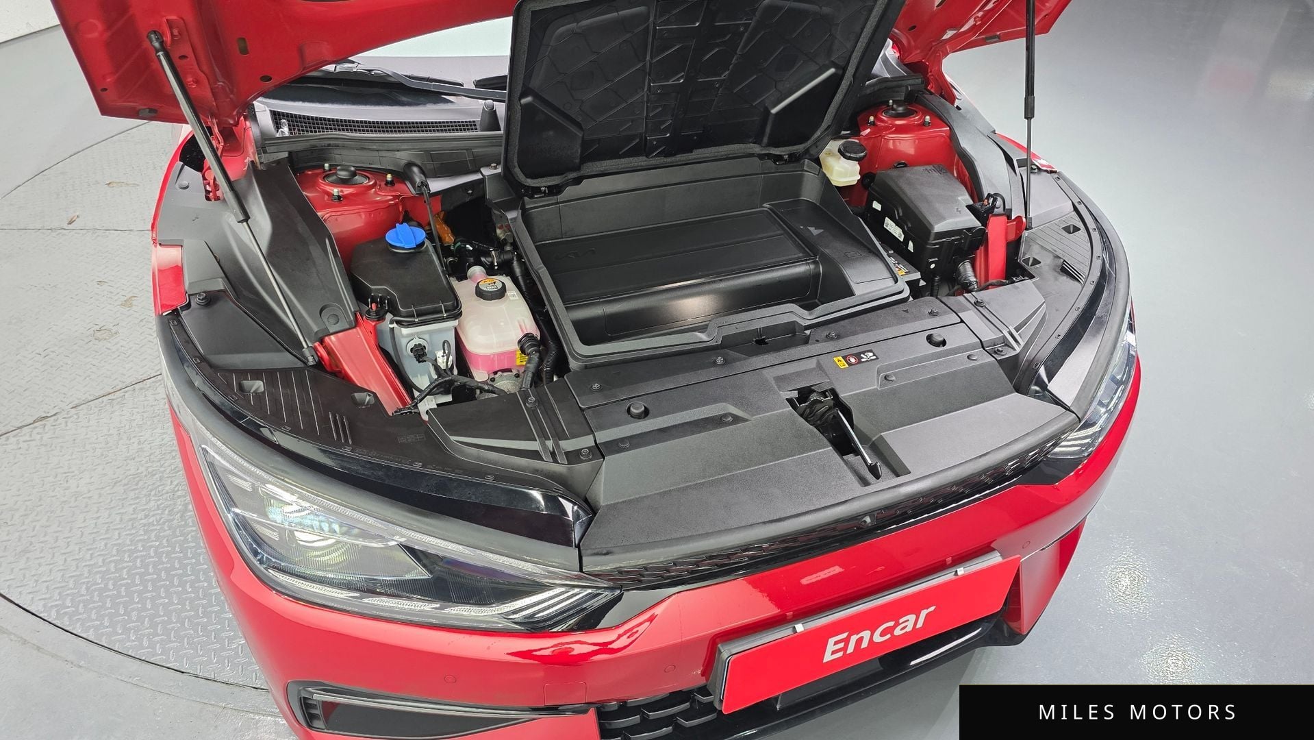Kia EV6 2023 — миниатюра 6