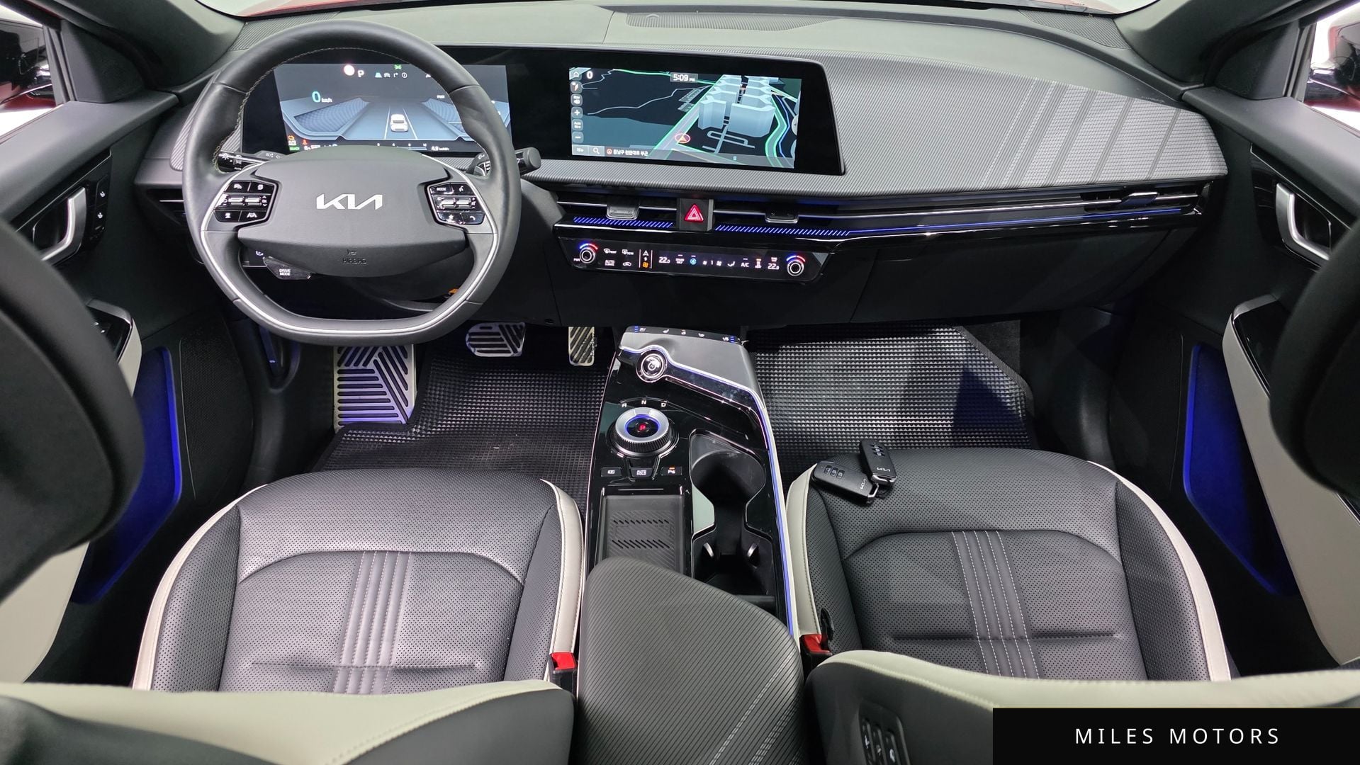 Kia EV6 2023 — миниатюра 7