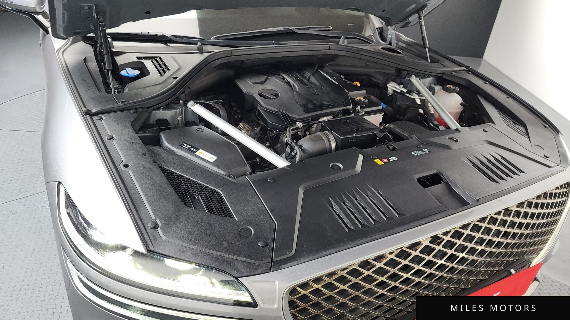 Genesis GV70 2022 — миниатюра 6